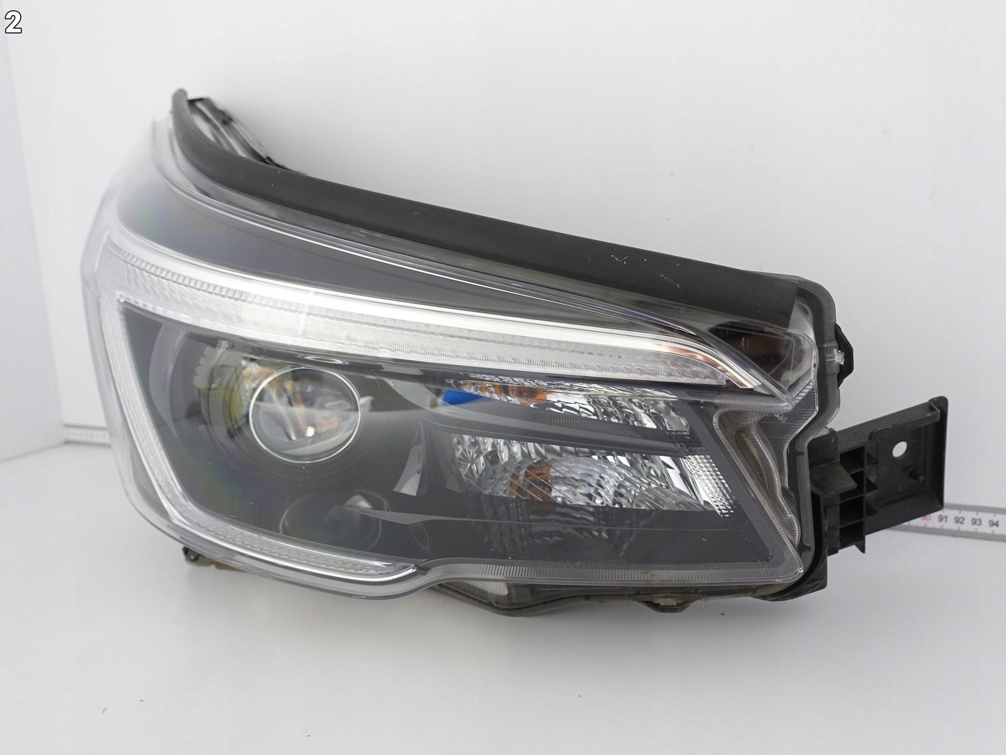 SUBARU FORESTER V 5 SK 18-21 LAMPA FULL LED PRAWA PRZÓD CIEMNA EU SUBARU FORESTER V 5 SK 18-21 LAMPA FULL LED PRAWA PRZÓD CIEMNA EU - obrazek 3