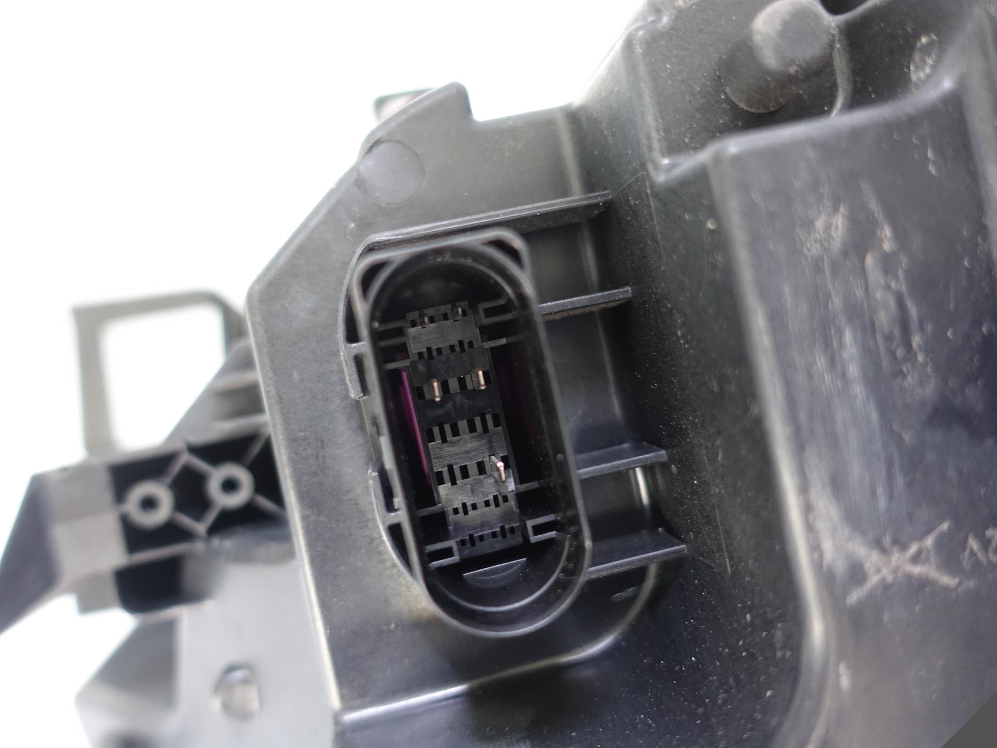 VW ID.3 10B 19- LAMPA IQ.LIGHT FULL LED LEWA EU VW ID.3 10B 19- LAMPA IQ.LIGHT FULL LED LEWA EU - obrazek 10