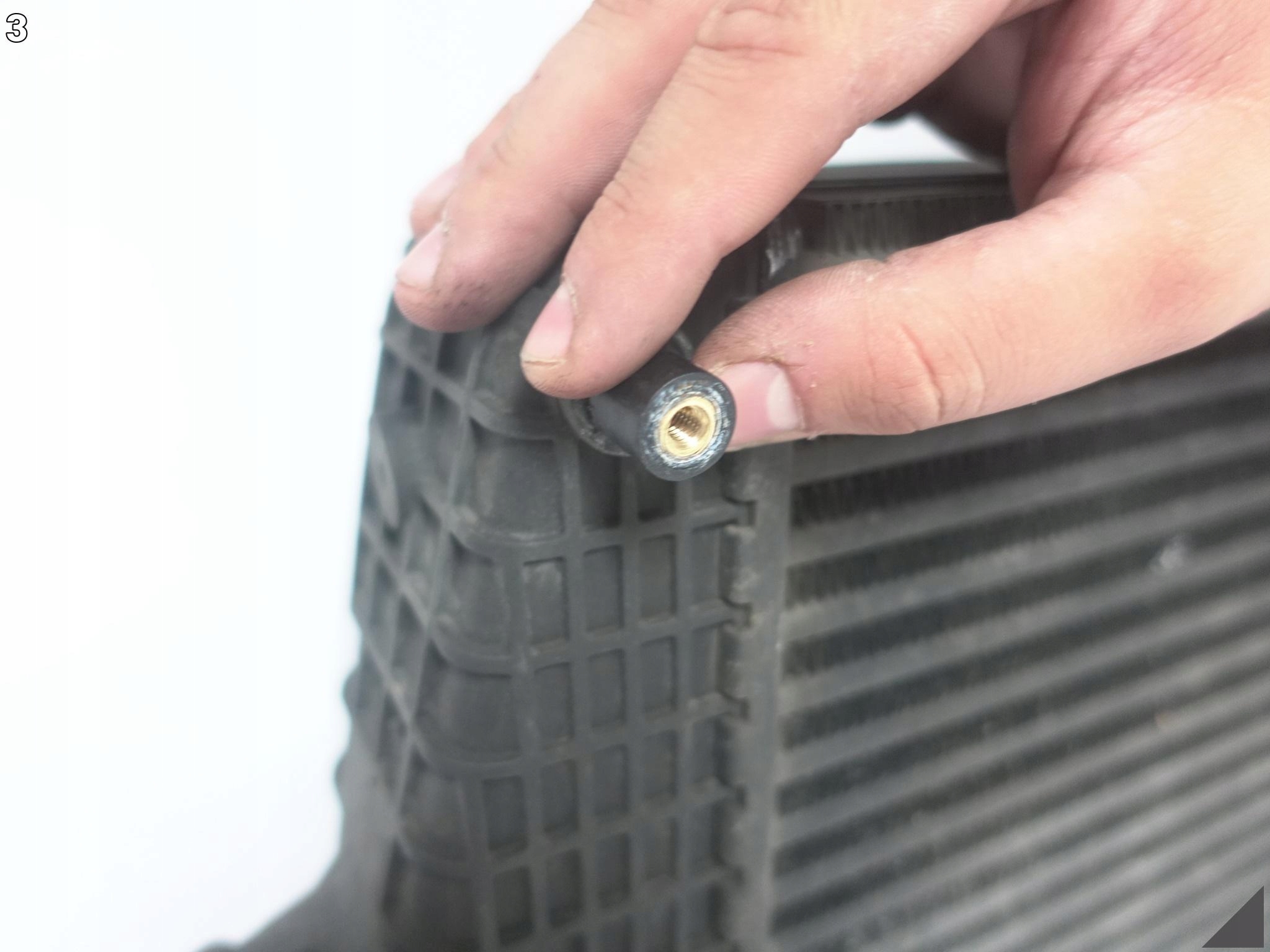 MASERATI GHIBLI M157 LEVANTE M161 QUATTROPORTE M156 INTERCOOLER PRAWY MASERATI GHIBLI M157 LEVANTE M161 QUATTROPORTE M156 INTERCOOLER PRAWY - obrazek 4
