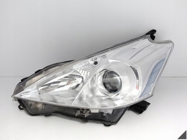 TOYOTA PRIUS+ PLUS 11- LAMPA ZWYKŁA HALOGEN LEWA PRZÓD EUROPA PRIUS + TOYOTA PRIUS+ PLUS 11- LAMPA ZWYKŁA HALOGEN LEWA PRZÓD EUROPA PRIUS +