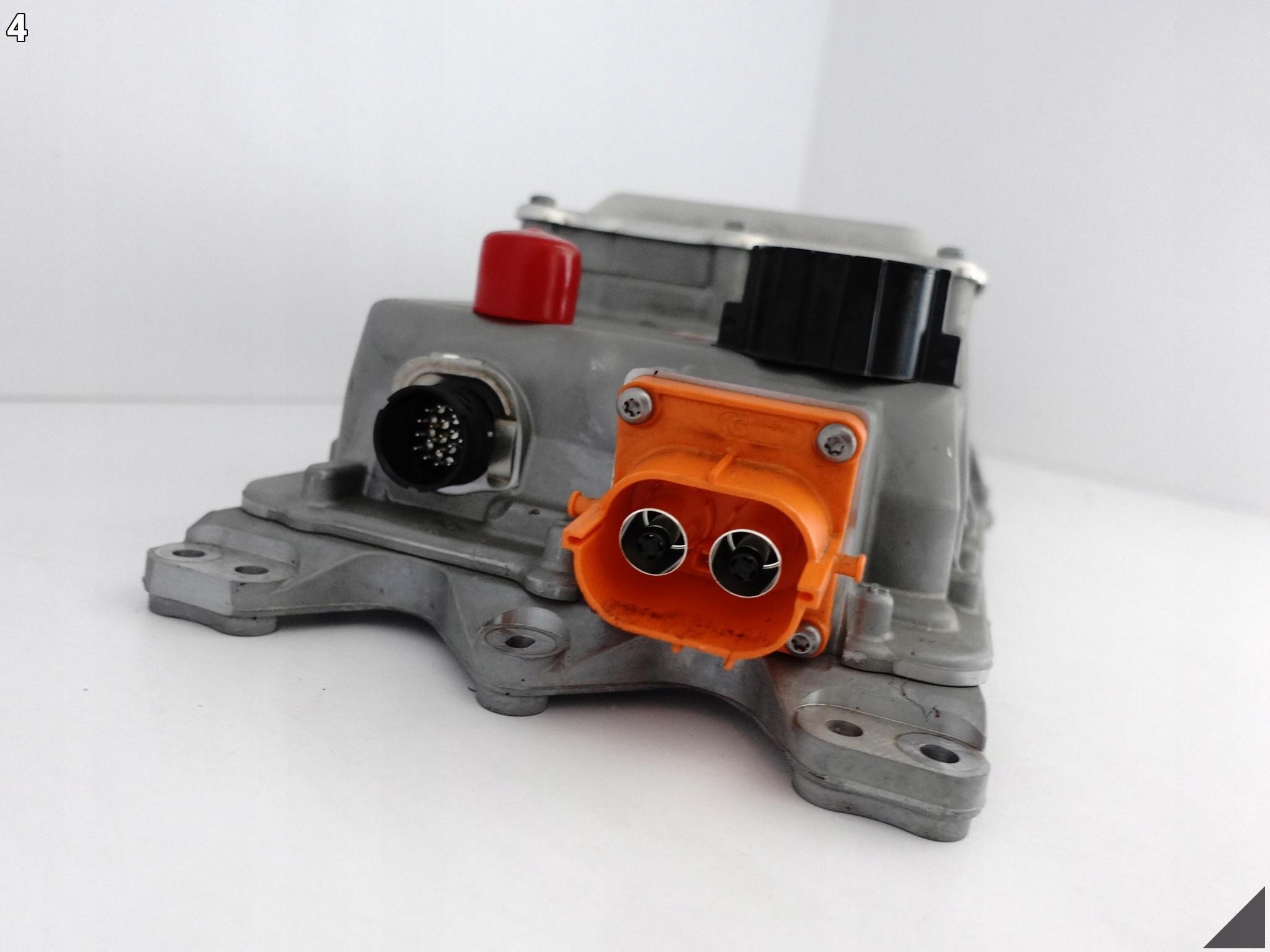 PORSCHE TAYCAN 9J1 E-TRON GT RS 4J3 MODUŁ IZOLATOR AKUMULATORA BATERIA PORSCHE TAYCAN 9J1 E-TRON GT RS 4J3 MODUŁ IZOLATOR AKUMULATORA BATERIA - obrazek 5