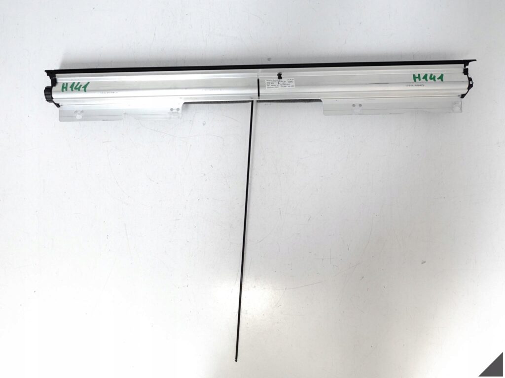 AUDI A8 4H4 D4 09-17 LIFT ROLETA OSŁONA SZYBY DRZWI PRAWA TYŁ LONG LIMUZYNA AUDI A8 4H4 D4 09-17 LIFT ROLETA OSŁONA SZYBY DRZWI PRAWA TYŁ LONG LIMUZYNA