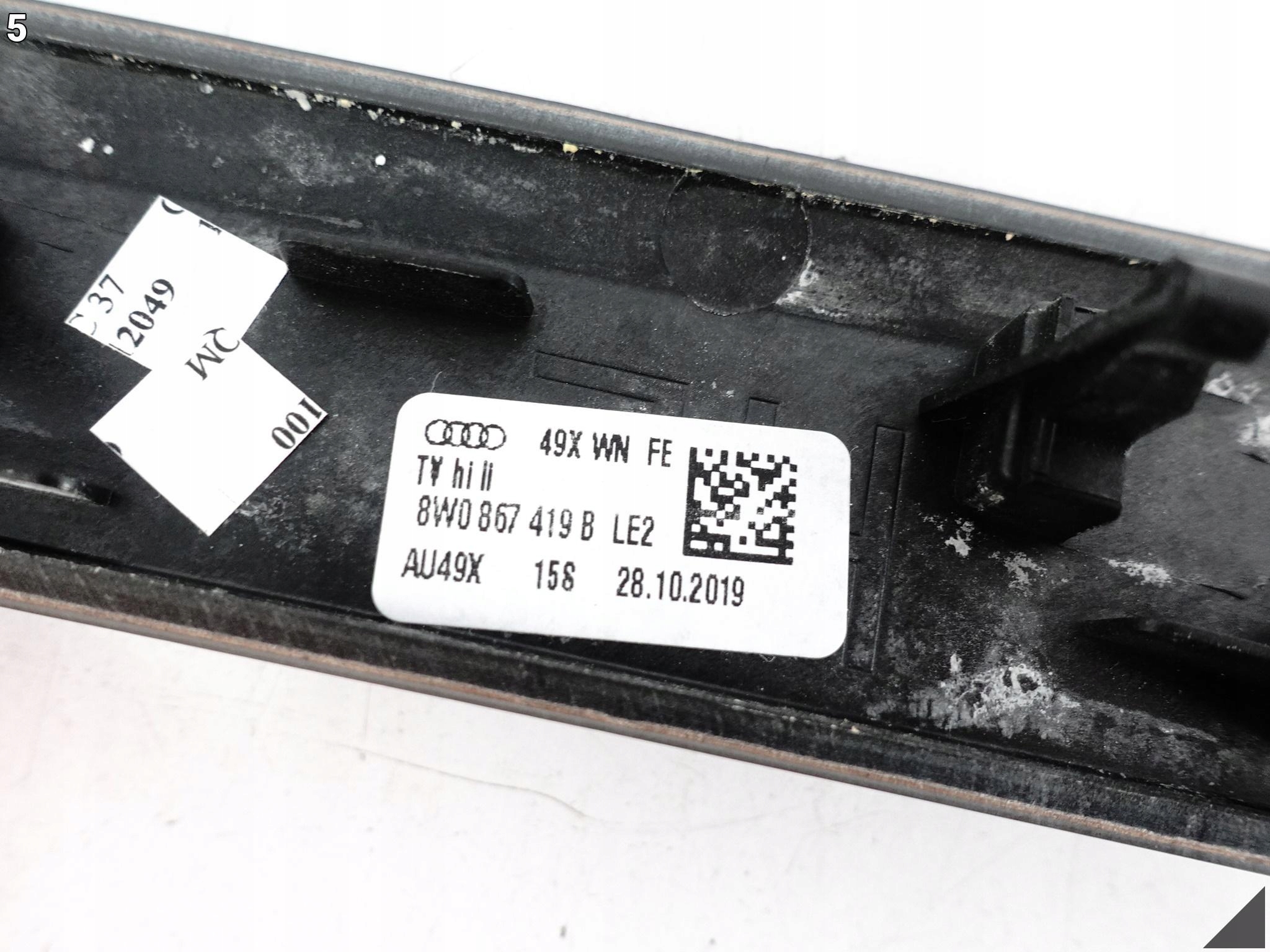 AUDI A4 S4 8W0 A5 S5 8W6 B9 LISTWA DEKOR DRZWI LEWA TYŁ DREWNO ORZECH LE2 AUDI A4 S4 8W0 A5 S5 8W6 B9 LISTWA DEKOR DRZWI LEWA TYŁ DREWNO ORZECH LE2 - obrazek 6