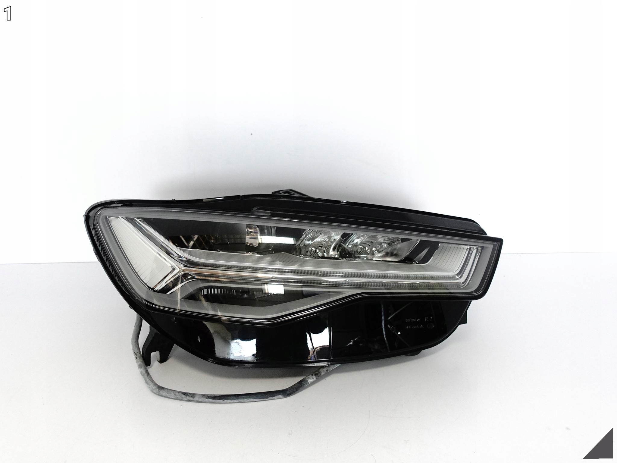 AUDI A6 S6 C7 4G0 LIFT 14-18 FULL LED LAMPA PRAWA PRZÓD EUROPA KOMPLETNA AUDI A6 S6 C7 4G0 LIFT 14-18 FULL LED LAMPA PRAWA PRZÓD EUROPA KOMPLETNA - obrazek 2