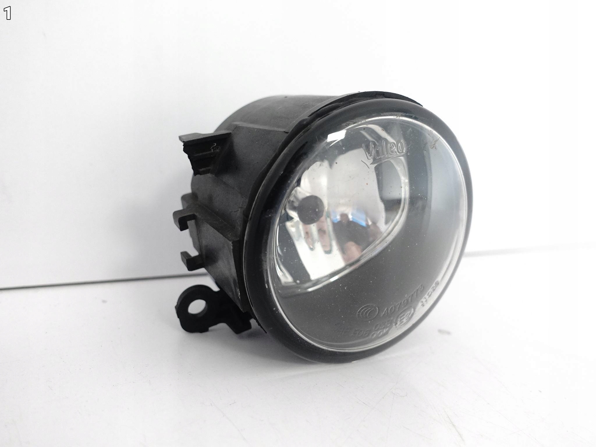 RENAULT TRAFIC III 3 CAPTUR KADJAR SCENIC IV TALISMAN HALOGEN LEWY=PRAWY RENAULT TRAFIC III 3 CAPTUR KADJAR SCENIC IV TALISMAN HALOGEN LEWY=PRAWY - obrazek 2