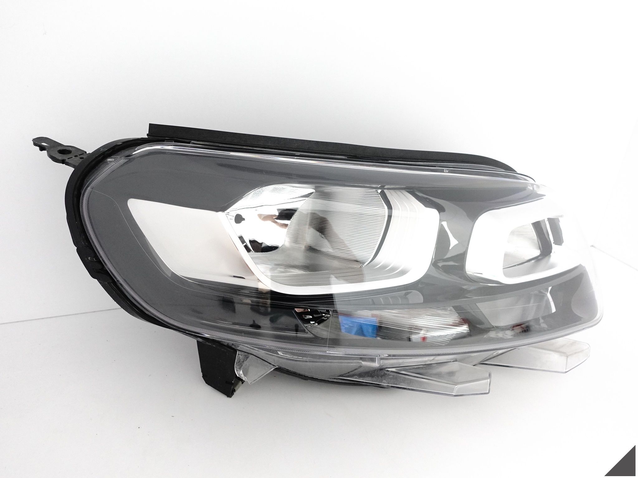 CITROEN JUMPY III OPEL ZAFIRA LIFE VIVARO C 16- LAMPA ZWYKŁA HALOGEN PRAWA CITROEN JUMPY III OPEL ZAFIRA LIFE VIVARO C 16- LAMPA ZWYKŁA HALOGEN PRAWA - obrazek 2