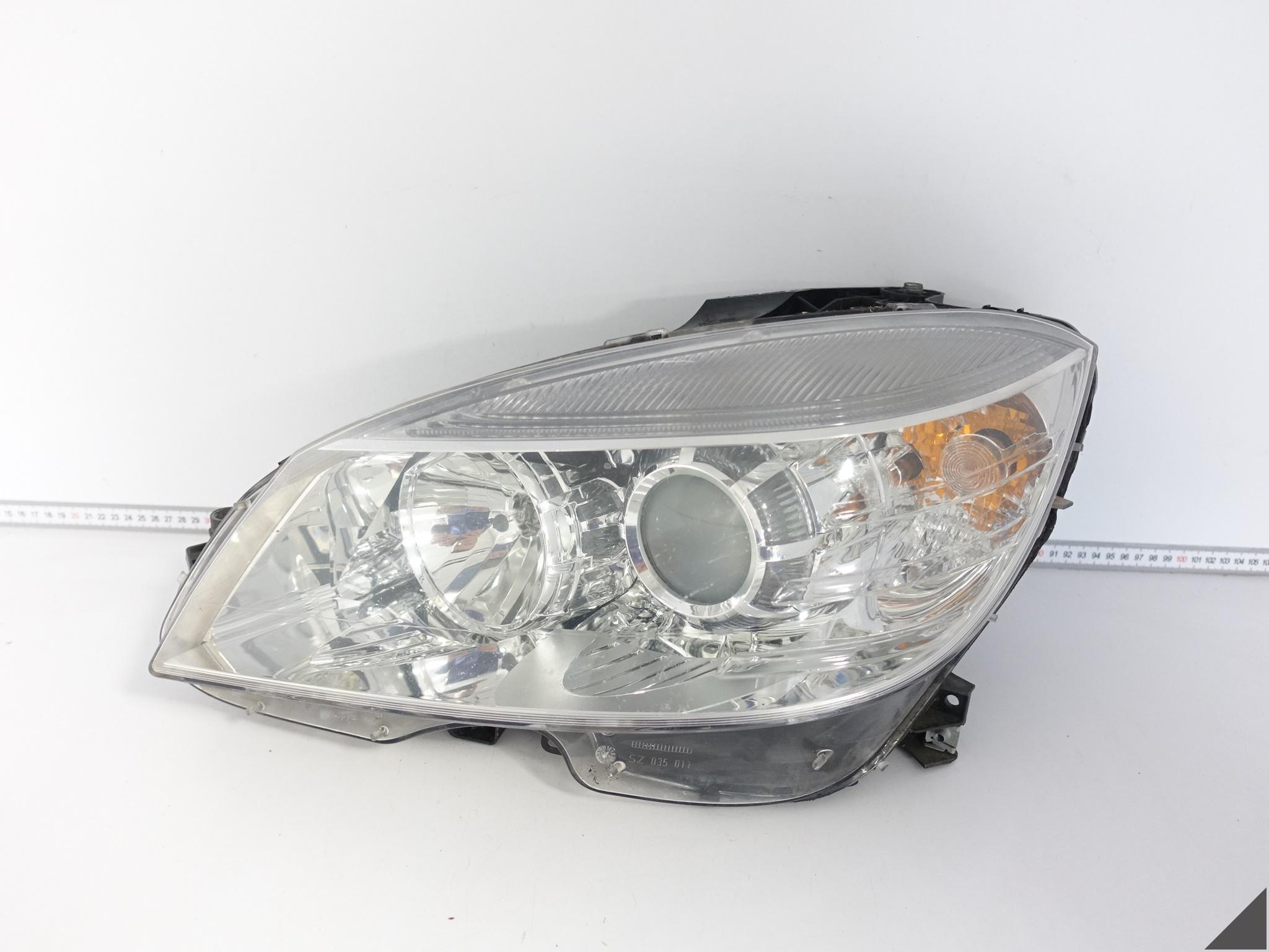 MERCEDES C-KLASA W204 S204 07-11 LAMPA ZWYKŁA HALOGEN H7 LEWA PRZÓD EUROPA MERCEDES C-KLASA W204 S204 07-11 LAMPA ZWYKŁA HALOGEN H7 LEWA PRZÓD EUROPA