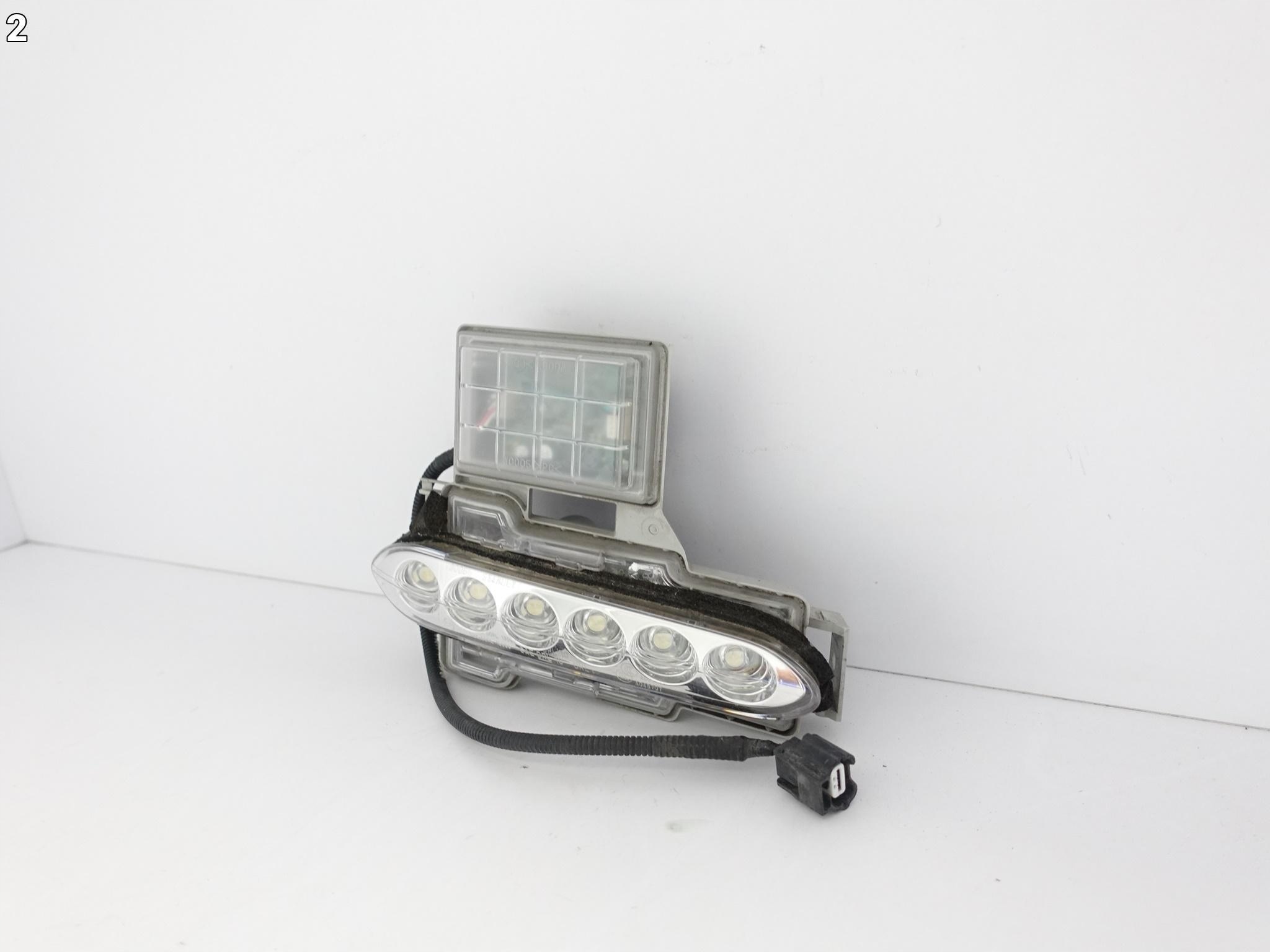 NISSAN GT-R GTR LIFT 12-16 HALOGEN LED DRL PRAWY W ZDERZAK PRZÓD NISSAN GT-R GTR LIFT 12-16 HALOGEN LED DRL PRAWY W ZDERZAK PRZÓD - obrazek 3