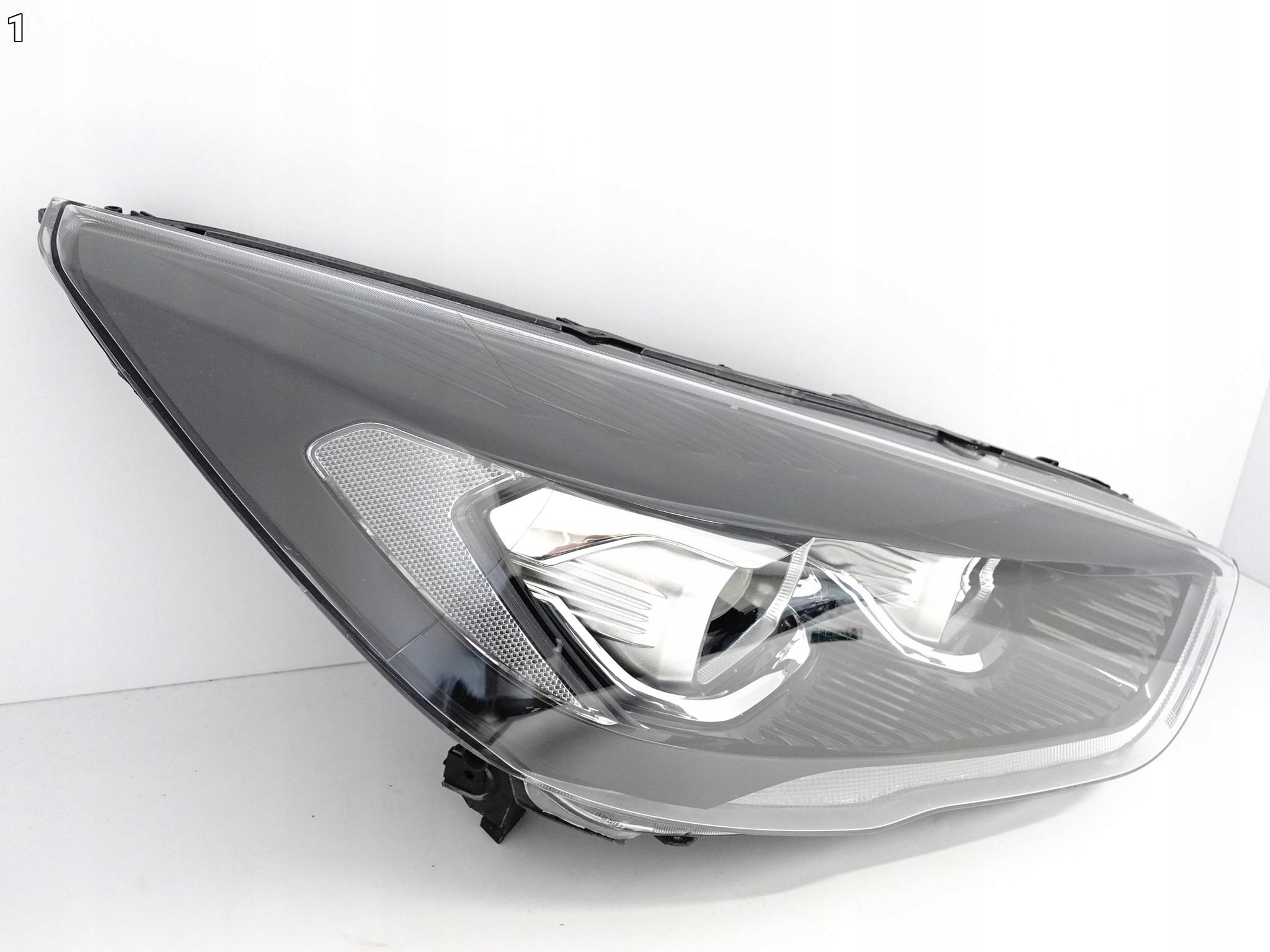 FORD KUGA II ST MK2 LIFT 16-19 CIEMNA LAMPA XENON PRAWA EU FORD KUGA II ST MK2 LIFT 16-19 CIEMNA LAMPA XENON PRAWA EU - obrazek 2