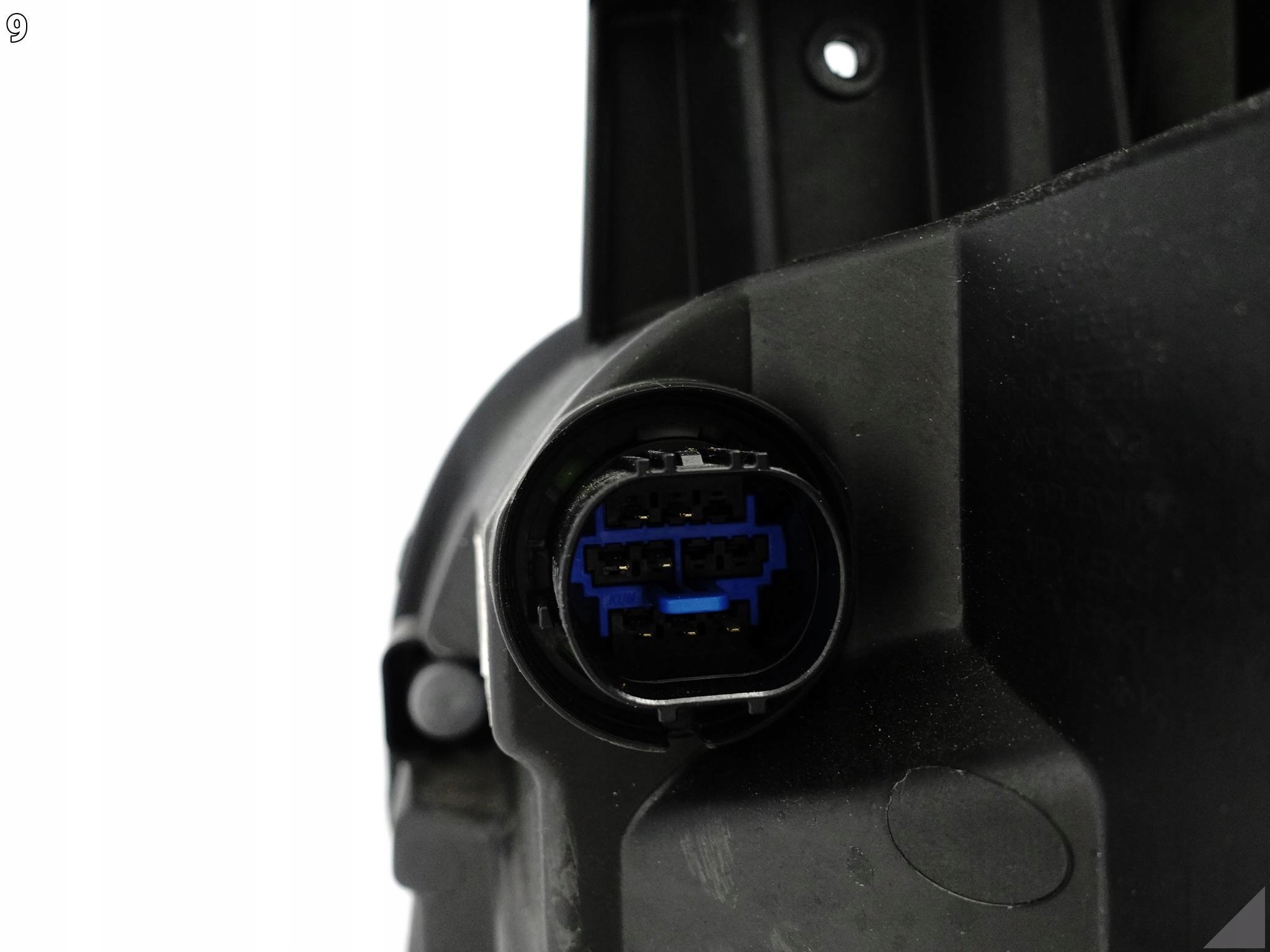 HYUNDAI KONA ELECTRIC LIFT 20- LAMPA FULL LED TECH PRAWA PRZÓD EUROPA HYUNDAI KONA ELECTRIC LIFT 20- LAMPA FULL LED TECH PRAWA PRZÓD EUROPA - obrazek 10