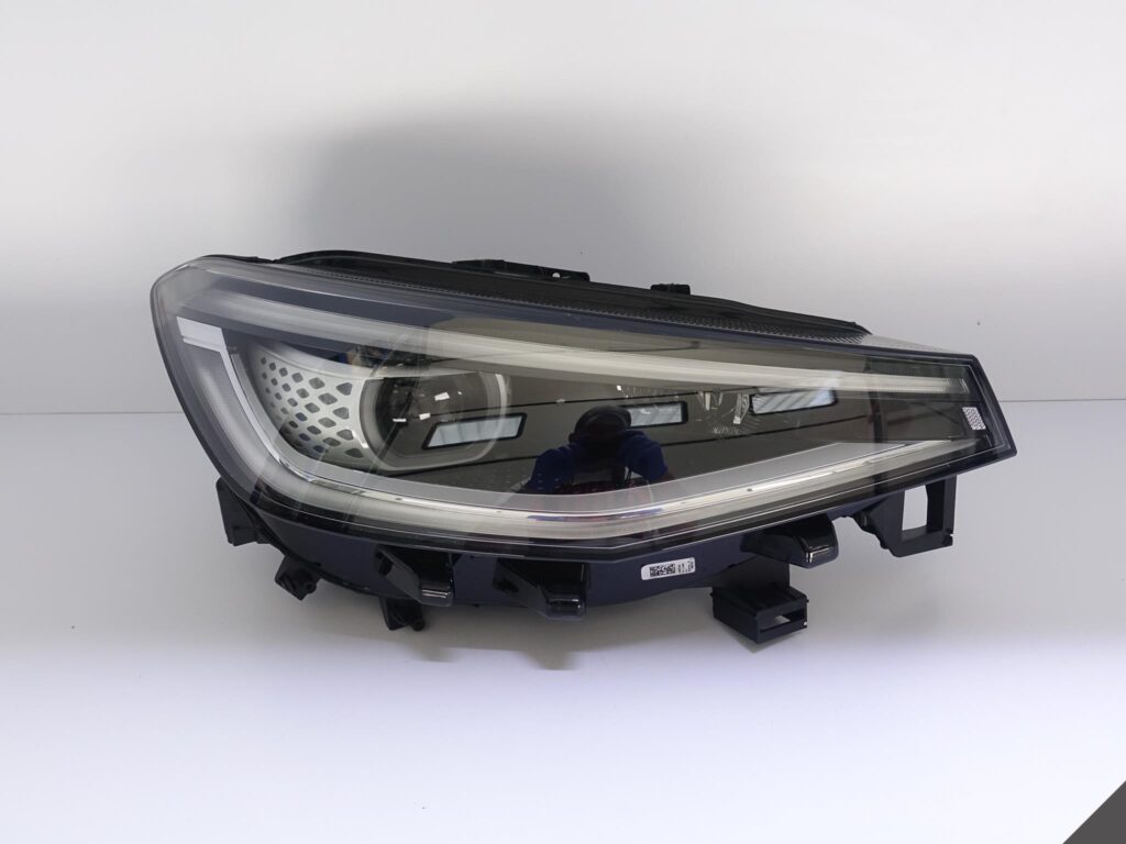 VW ID.4 11B 20- LAMPA IQ.LIGHT FULL LED PRAWA EU VW ID.4 11B 20- LAMPA IQ.LIGHT FULL LED PRAWA EU