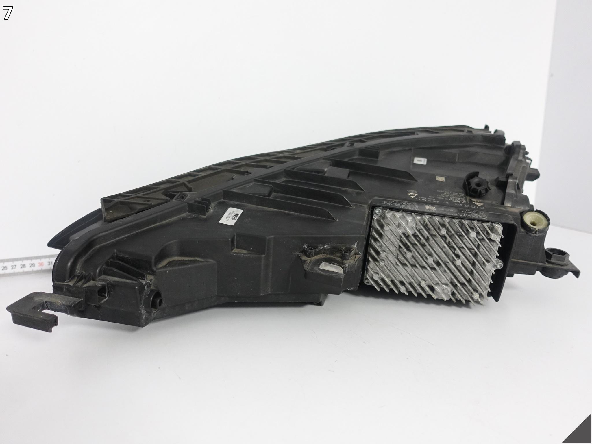 AUDI E-TRON GT RS 4J3 20- LAMPA LASER FULL LED PRAWA PRZÓD EUROPA 4J3941086 AUDI E-TRON GT RS 4J3 20- LAMPA LASER FULL LED PRAWA PRZÓD EUROPA 4J3941086 - obrazek 8