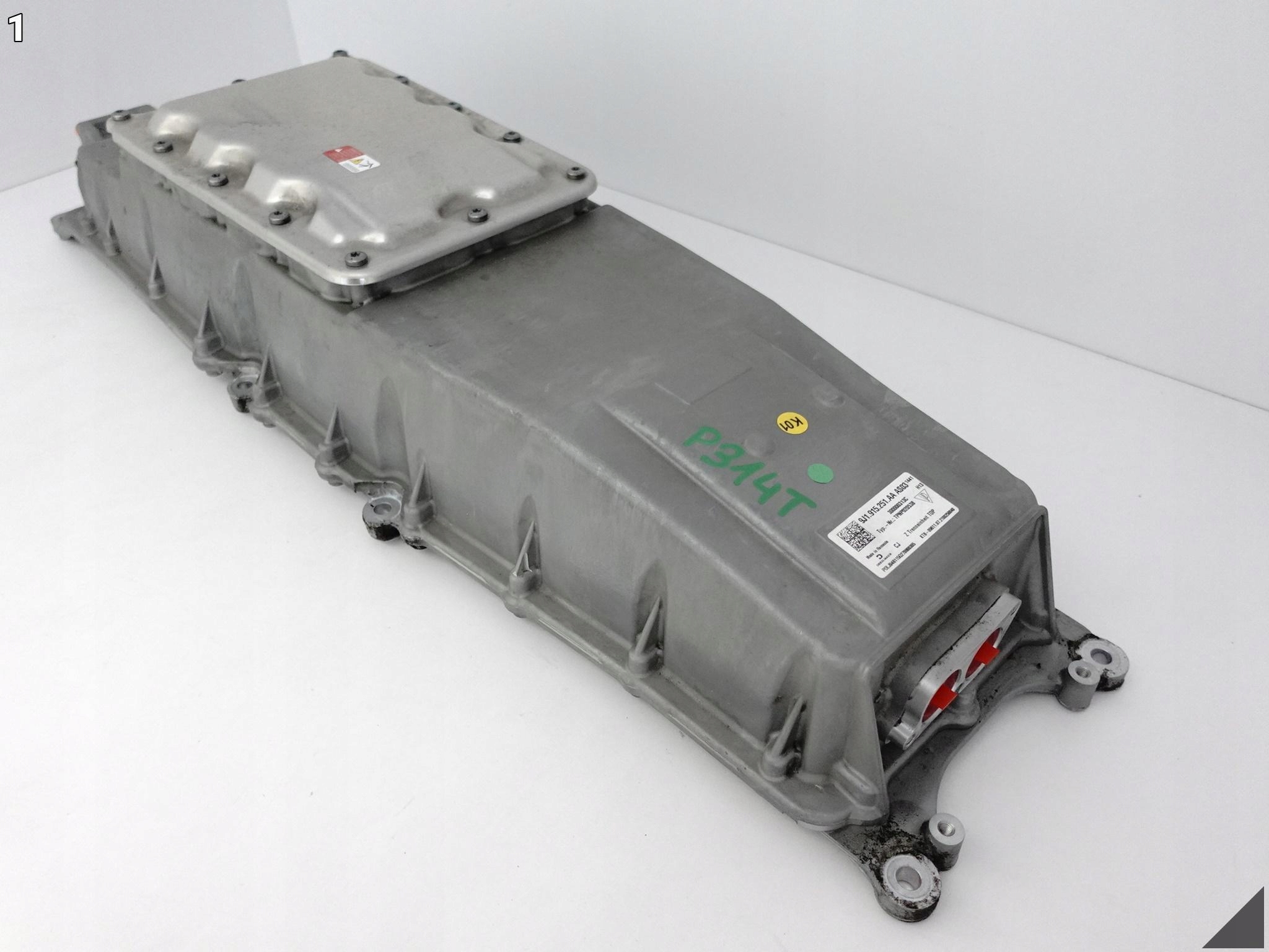 PORSCHE TAYCAN 9J1 E-TRON GT RS 4J3 MODUŁ IZOLATOR AKUMULATORA BATERIA PORSCHE TAYCAN 9J1 E-TRON GT RS 4J3 MODUŁ IZOLATOR AKUMULATORA BATERIA - obrazek 2