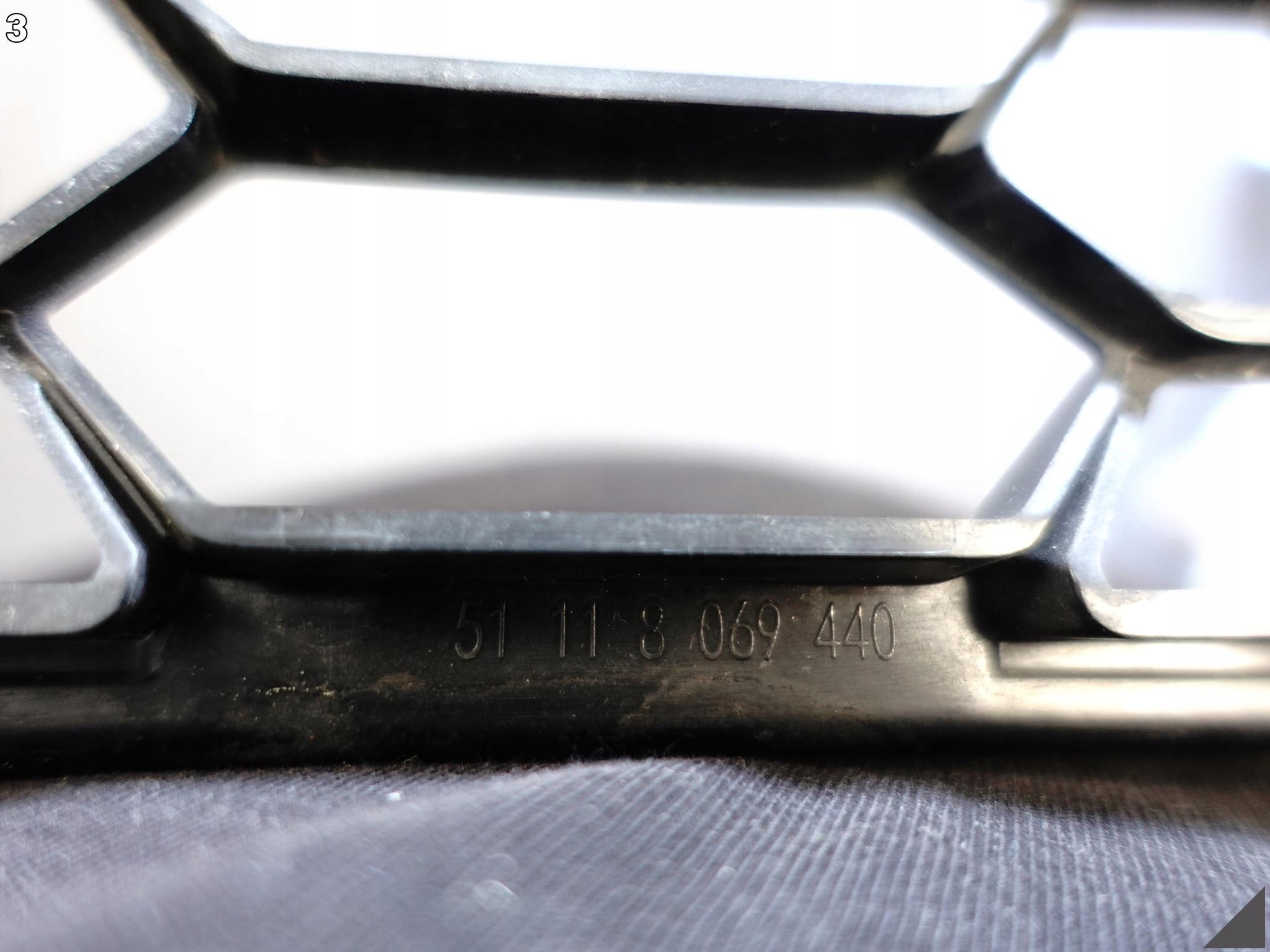 BMW M3 M4 G80 G82 G83 KRATKA W ZDERZAK ATRAPA PRAWA PRZÓD 8069440 BMW M3 M4 G80 G82 G83 KRATKA W ZDERZAK ATRAPA PRAWA PRZÓD 8069440 - obrazek 4