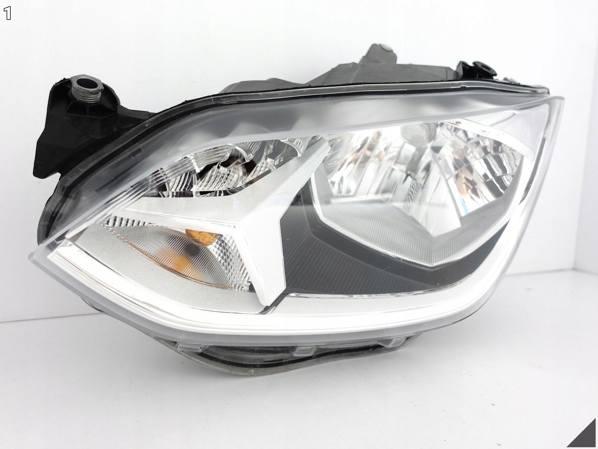 VW UP 1S1 1S0 LIFT 16- LAMPA ZWYKŁA / HALOEGN H4 LEWA PRZÓD EU *BEZ LED* VW UP 1S1 1S0 LIFT 16- LAMPA ZWYKŁA / HALOEGN H4 LEWA PRZÓD EU *BEZ LED* - obrazek 2