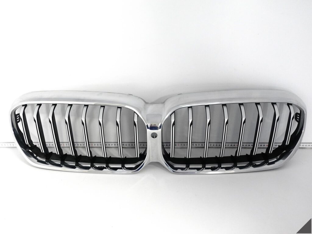 BMW 5 G30 G31 M-PAKIET LCI LIFT 20-24 GRILL ATRAPA KRATKA ZDERZAK KAMERA