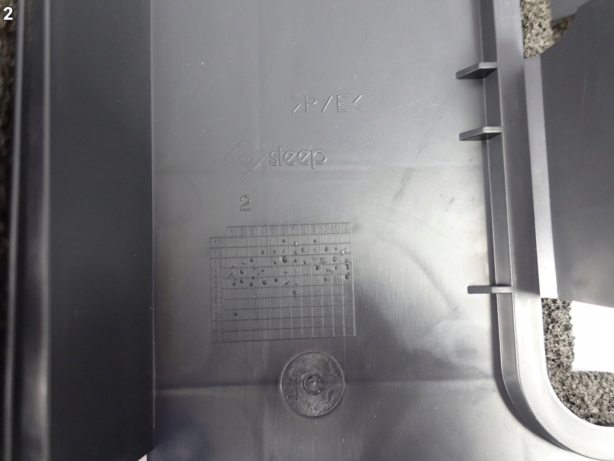 TOYOTA AYGO II 14-22 USZCZELKA CHŁODNICY KIEROWNICA POWIETRZA LEWA NOWA ORG TOYOTA AYGO II 14-22 USZCZELKA CHŁODNICY KIEROWNICA POWIETRZA LEWA NOWA ORG - obrazek 3