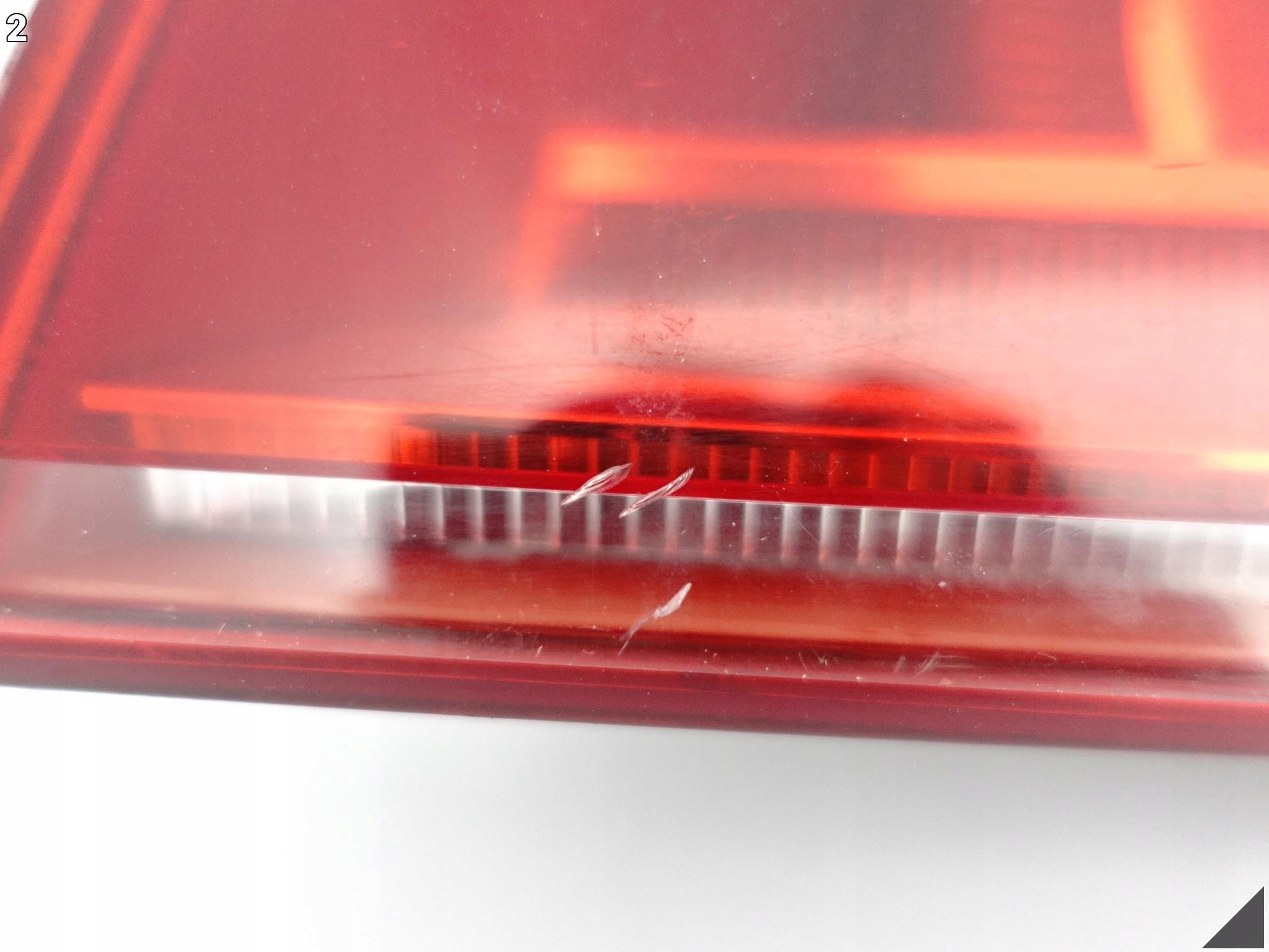 AUDI R8 420 07-12 COUPE LAMPA LED W BŁOTNIK PRAWA TYŁ * USA * 420945096A AUDI R8 420 07-12 COUPE LAMPA LED W BŁOTNIK PRAWA TYŁ * USA * 420945096A - obrazek 3