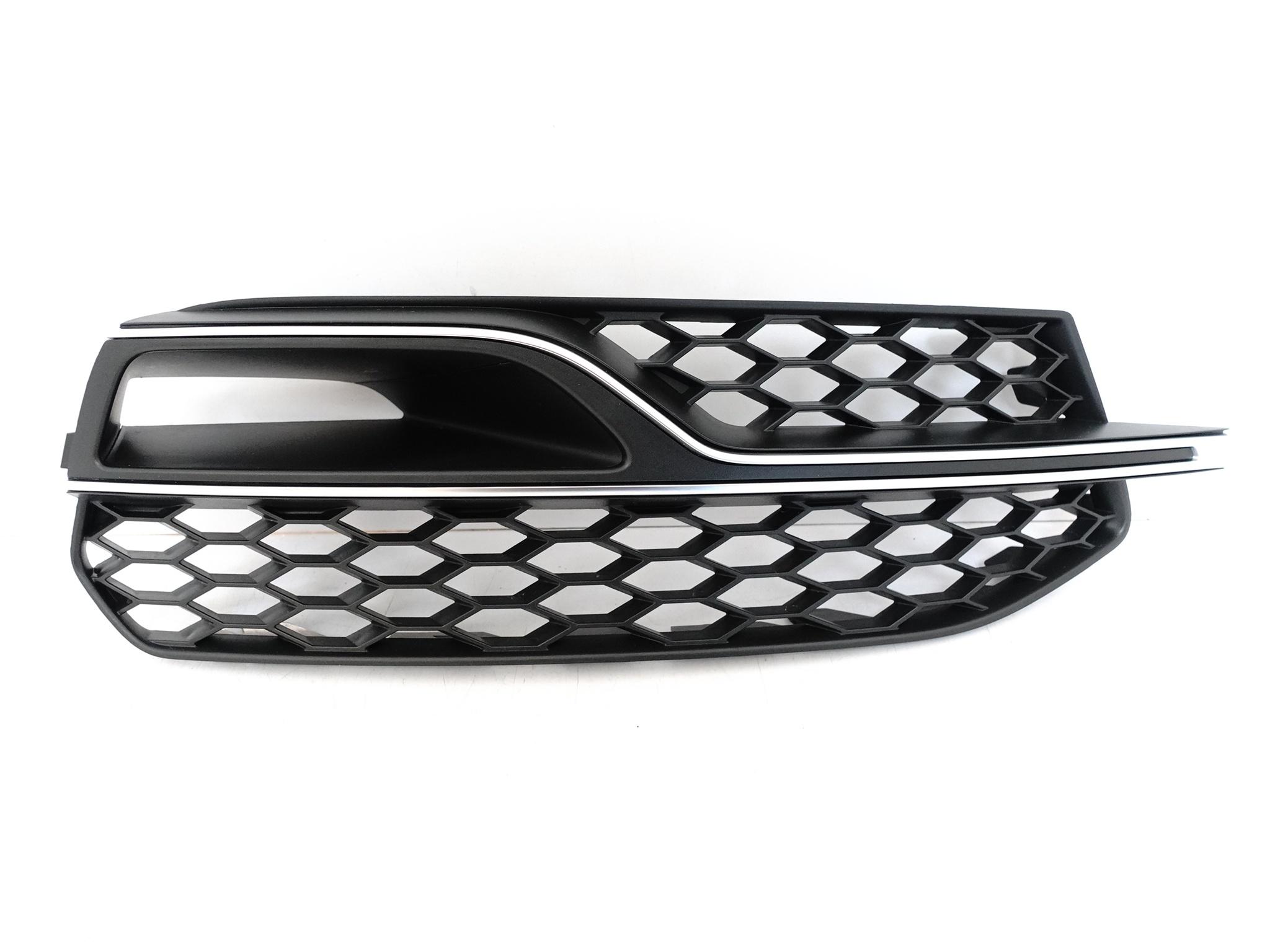 AUDI A3 S3 8V3 12-16 SPORTBACK GRILL ATRAPA KRATKA PRAWA W ZDERZAK PRZÓD AUDI A3 S3 8V3 12-16 SPORTBACK GRILL ATRAPA KRATKA PRAWA W ZDERZAK PRZÓD