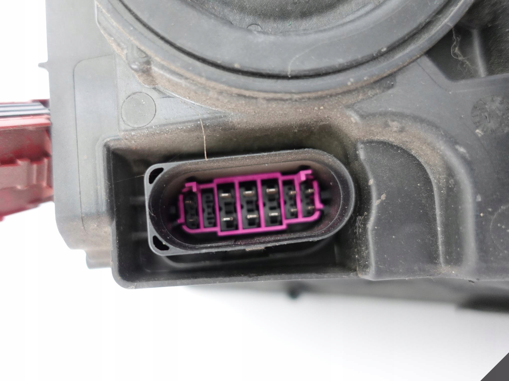 AUDI A8 S8 4H0 D4 LIFT 13-17 LAMPA MATRIX FULL LED AUDI A8 S8 4H0 D4 LIFT 13-17 LAMPA MATRIX FULL LED - obrazek 10