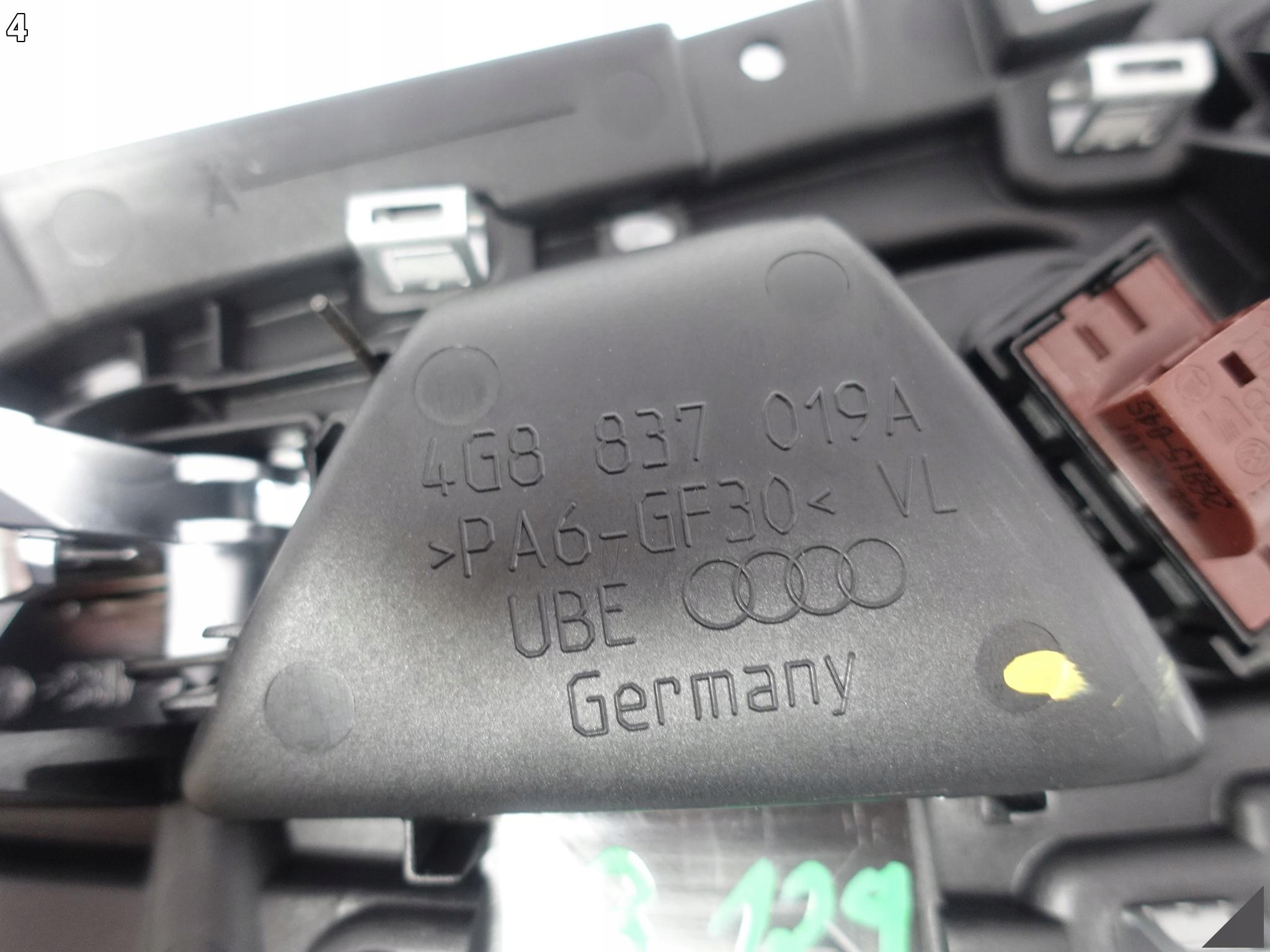 AUDI A7 S7 4G8 LIFT 10-18 KLAMKA DRZWI PRZEDNICH LEWYCH PRZEŁĄCZNIKI CHROM AUDI A7 S7 4G8 LIFT 10-18 KLAMKA DRZWI PRZEDNICH LEWYCH PRZEŁĄCZNIKI CHROM - obrazek 5
