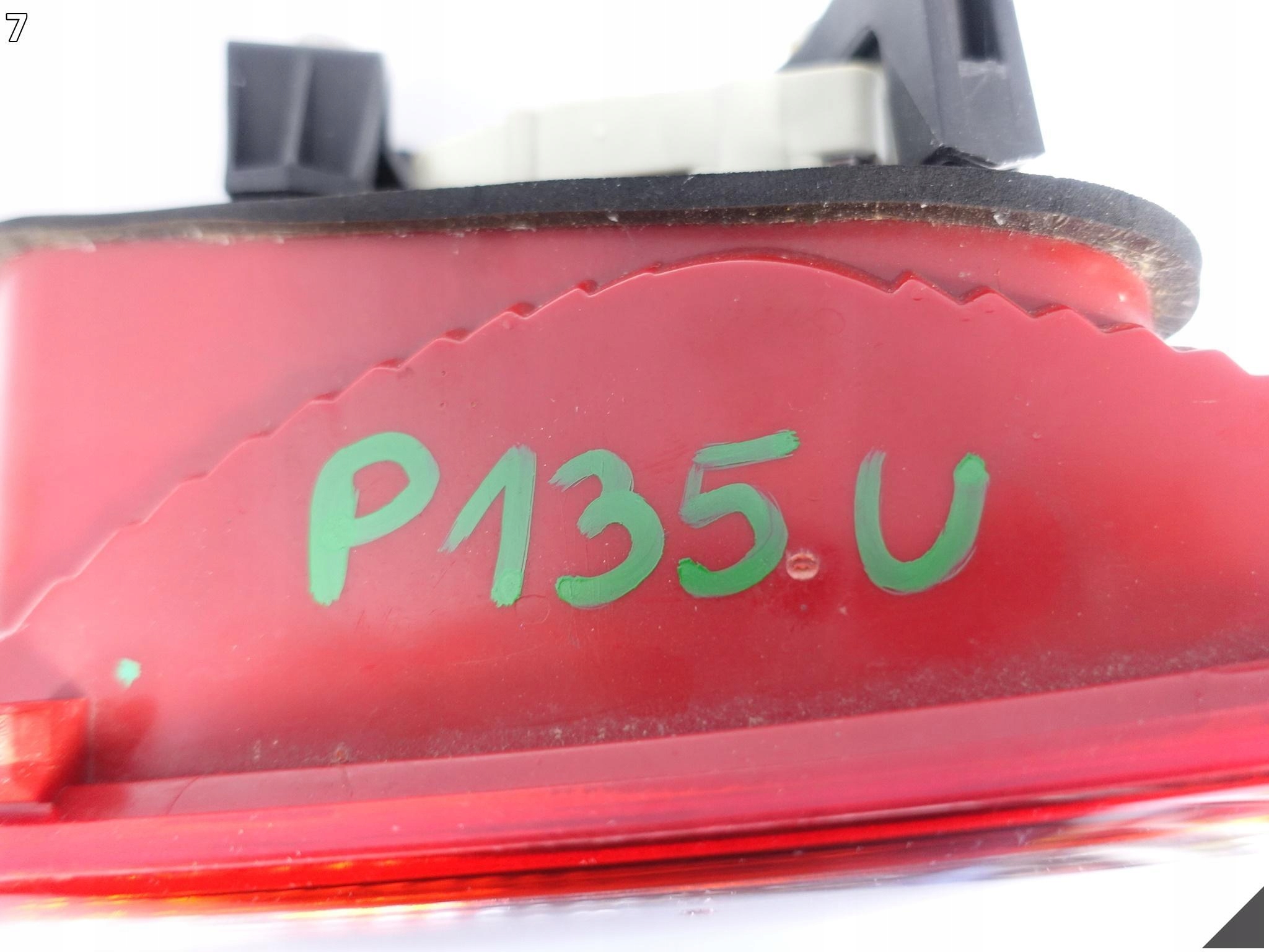 AUDI A5 S5 RS5 8T0 07-11 LAMPA W KLAPE BAGAŻNIKA PRAWA TYŁ ZWYKŁA 8T0945094 AUDI A5 S5 RS5 8T0 07-11 LAMPA W KLAPE BAGAŻNIKA PRAWA TYŁ ZWYKŁA 8T0945094 - obrazek 8