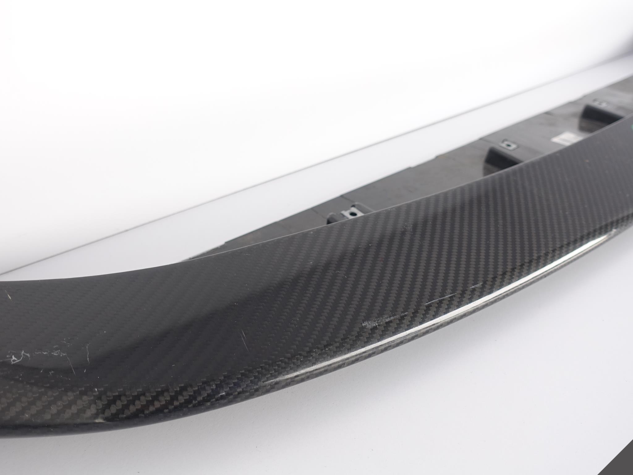 MASERATI LEVANTE TROFEO GTS LIFT CARBON SPOILER MASERATI LEVANTE TROFEO GTS LIFT CARBON SPOILER - obrazek 4