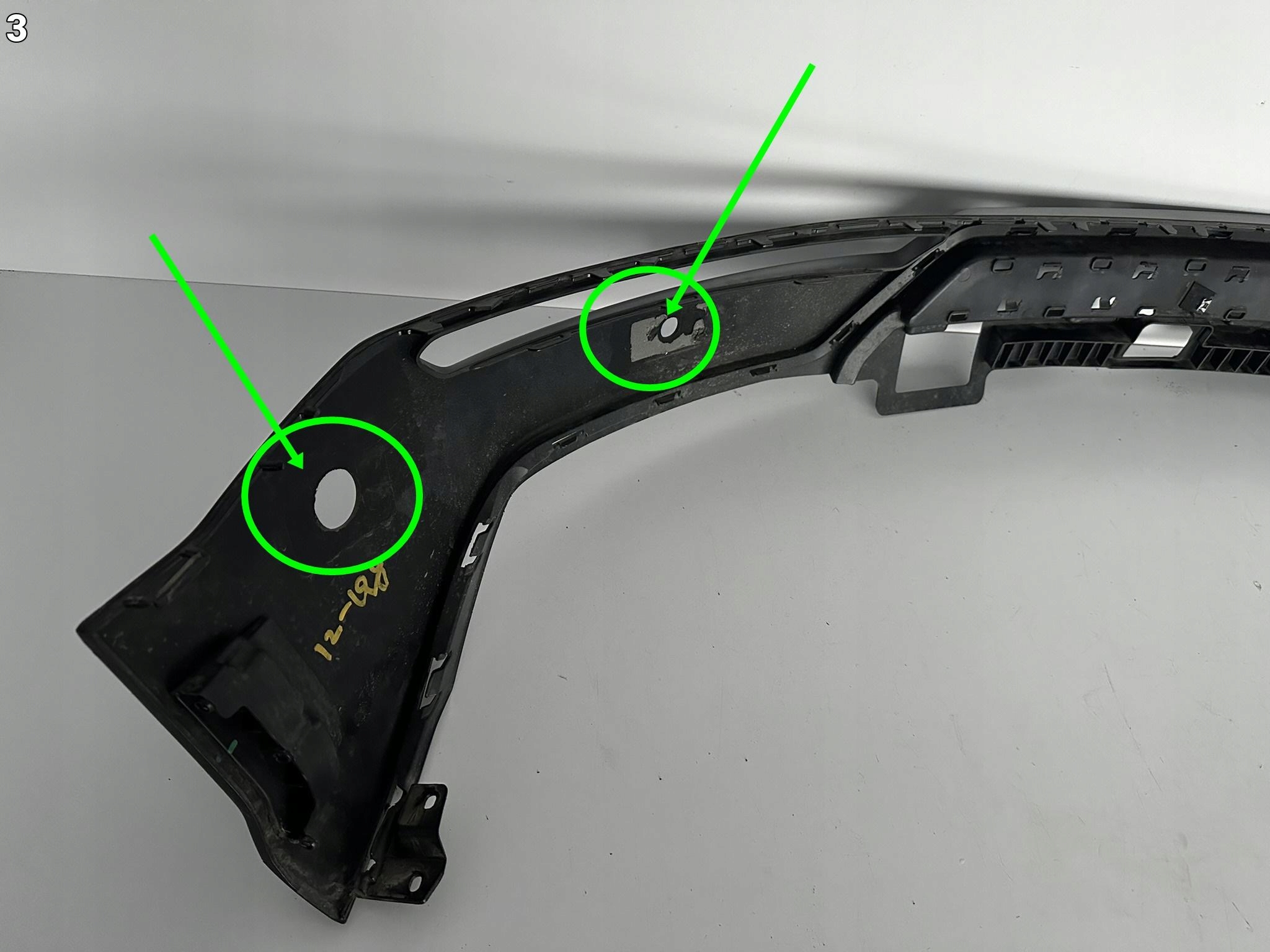 LAMBORGHINI URUS 4ML ZDERZAK SPOILER NAKŁADKA DOKŁADKA TYŁ LAMBORGHINI URUS 4ML ZDERZAK SPOILER NAKŁADKA DOKŁADKA TYŁ - obrazek 4