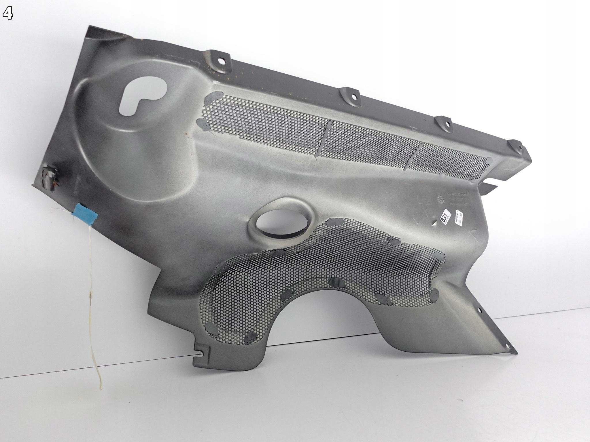 MCLAREN MP4-12C 12C 11-14 OSŁONA SILNIKA MASKOWNICA PANEL PRAWA MCLAREN MP4-12C 12C 11-14 OSŁONA SILNIKA MASKOWNICA PANEL PRAWA - obrazek 5