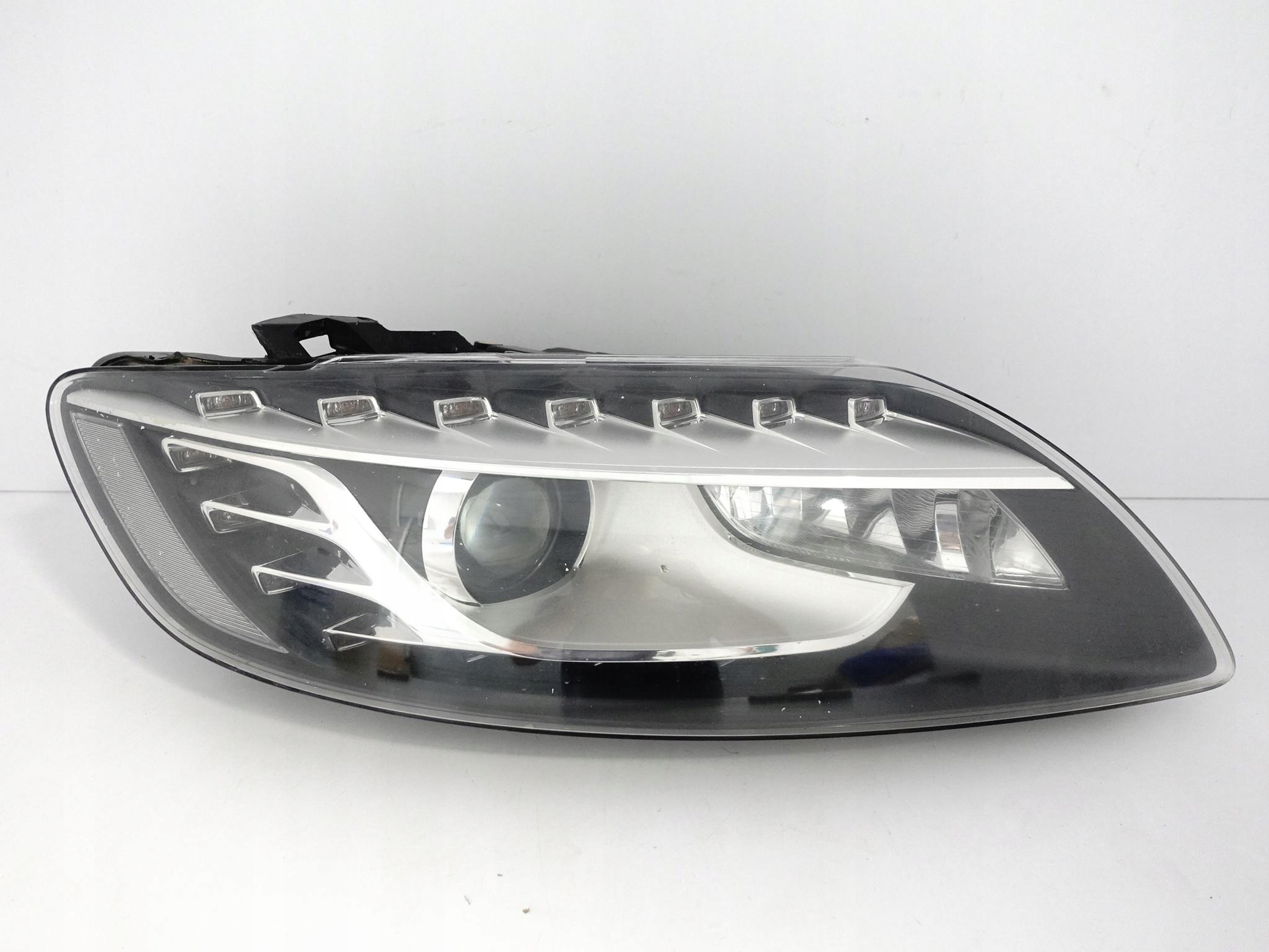 AUDI Q7 4L0 LIFT 09-15 LAMPA XENON + LED NIESKRĘTNA PRAWA PRZÓD EUROPA AUDI Q7 4L0 LIFT 09-15 LAMPA XENON + LED NIESKRĘTNA PRAWA PRZÓD EUROPA