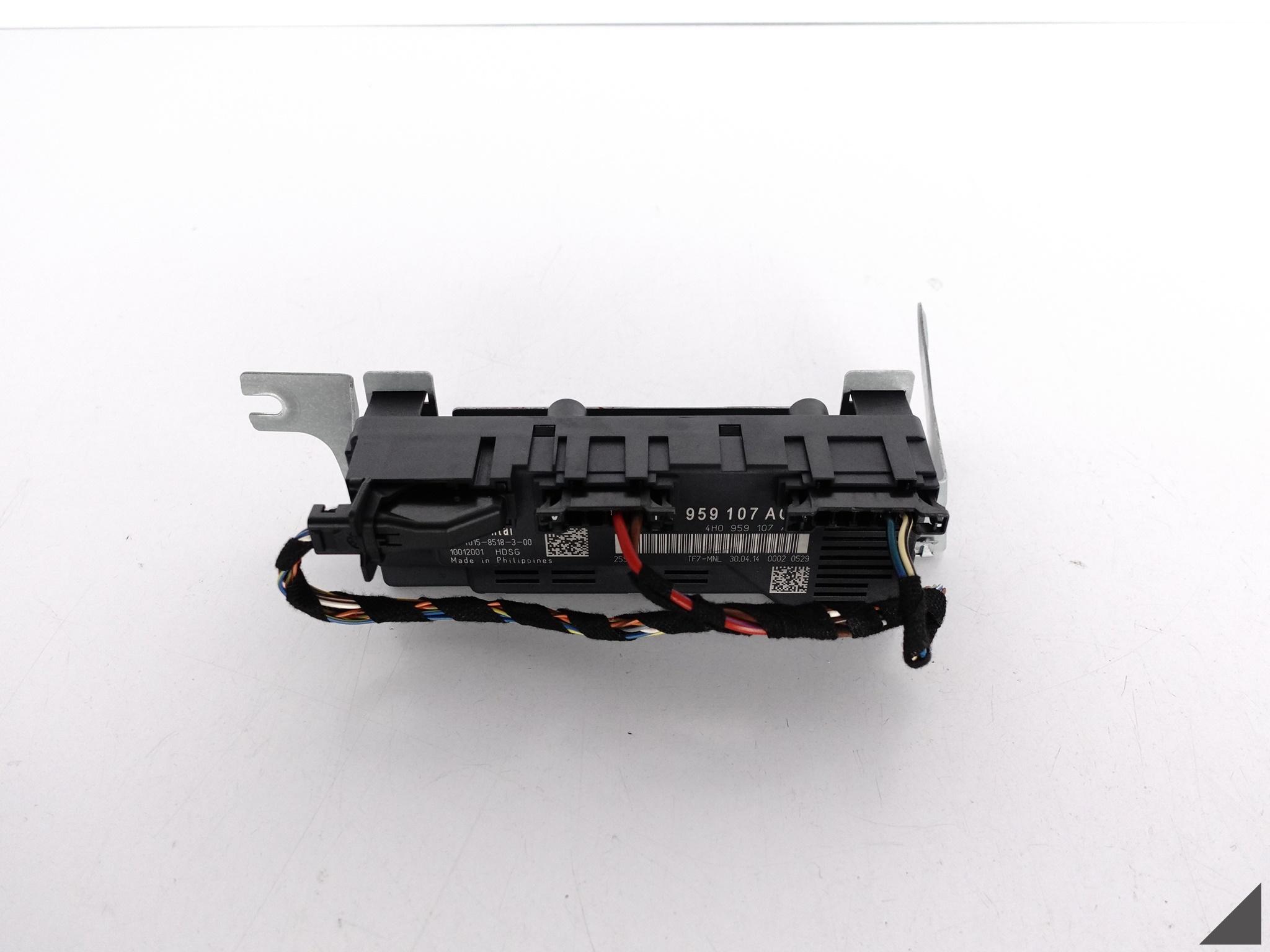 AUDI A8 S8 4H0 D4 LIFT 13-17 MODUŁ ZAMYKANIA KLAPY BAGAŻNIKA 4H0959107AC AUDI A8 S8 4H0 D4 LIFT 13-17 MODUŁ ZAMYKANIA KLAPY BAGAŻNIKA 4H0959107AC