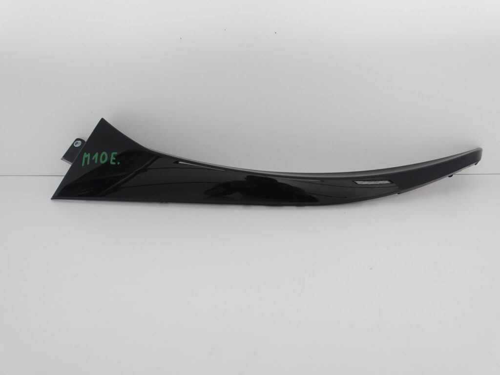 MASERATI LEVANTE LISTWA OSŁONA SPOILER LEWA TYŁ MASERATI LEVANTE LISTWA OSŁONA SPOILER LEWA TYŁ