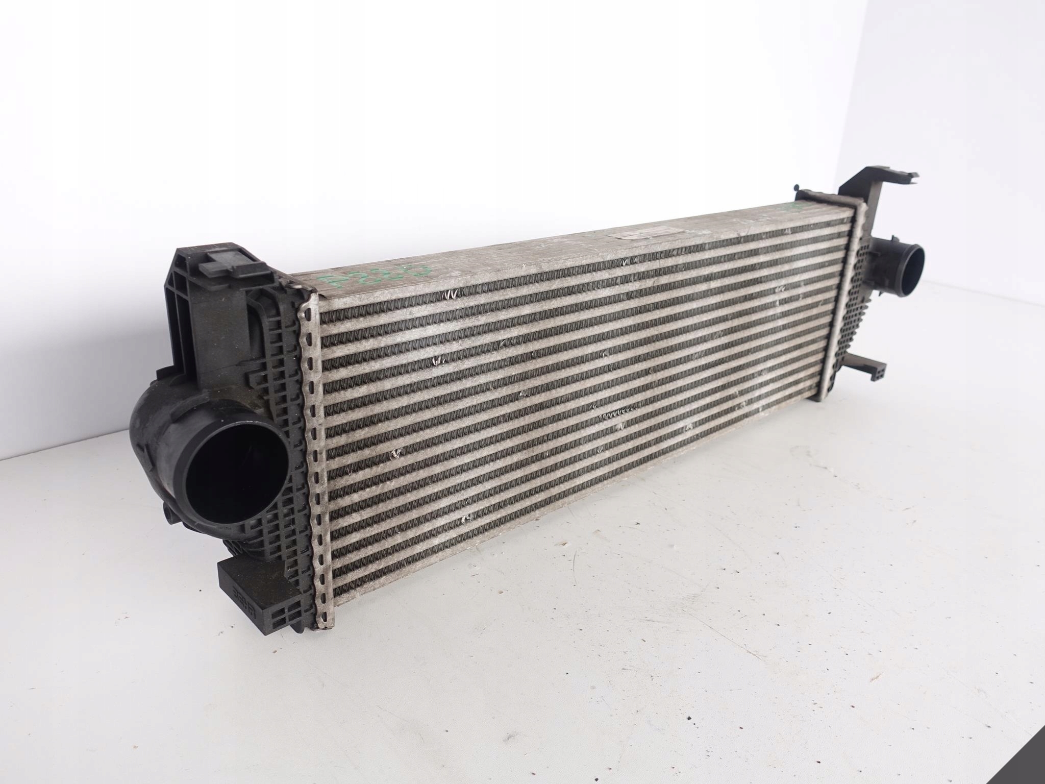 JEEP GRAND CHEROKEE IV WK2 INTERCOOLER 55038004AD JEEP GRAND CHEROKEE IV WK2 INTERCOOLER 55038004AD - obrazek 2