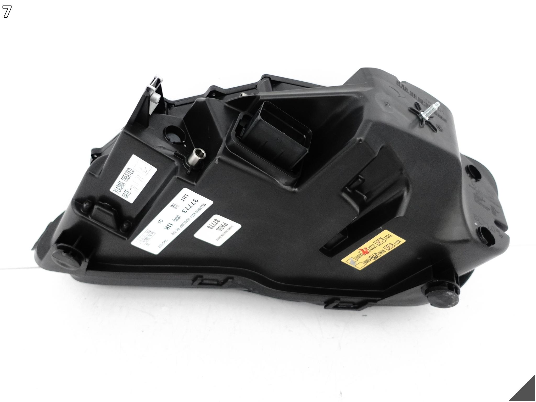 MCLAREN ARTURA 21- LAMPA HEADLIGHT FULL LED PRAWA PRZÓD (UK – ANGIELSKA) MCLAREN ARTURA 21- LAMPA HEADLIGHT FULL LED PRAWA PRZÓD (UK - ANGIELSKA) - obrazek 8