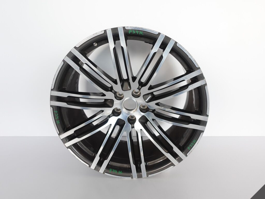 PORSCHE MACAN 95B TURBO III GTS FELGA 10JX21 ET19 PORSCHE MACAN 95B TURBO III GTS FELGA 10JX21 ET19