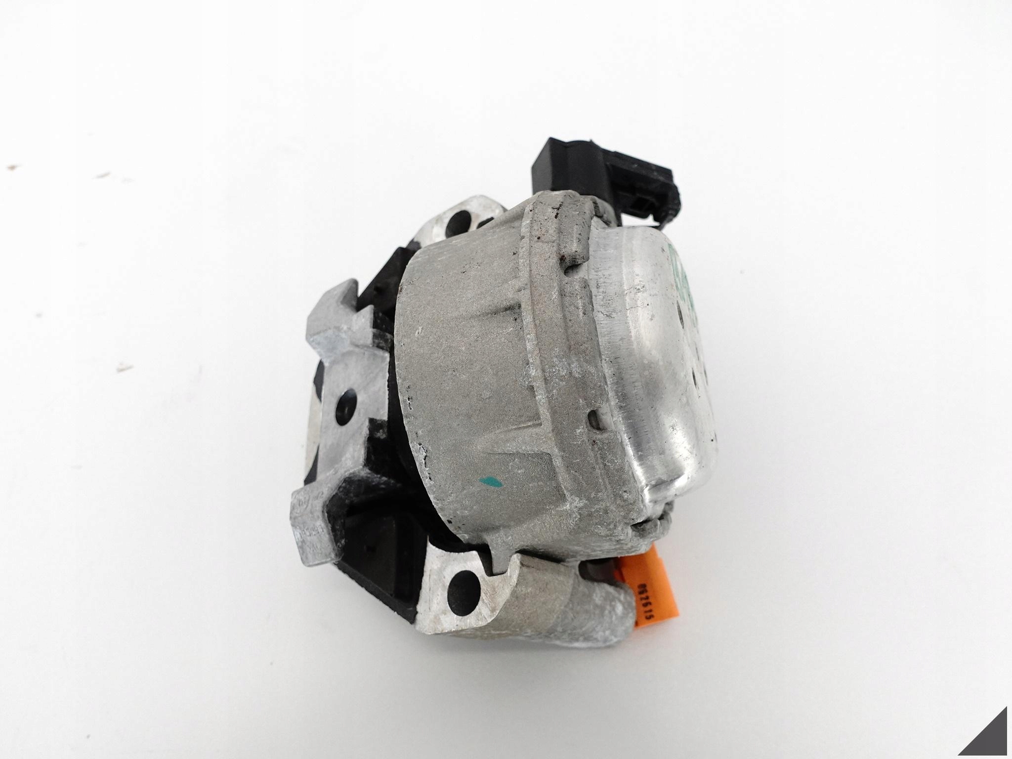 AUDI A7 4G8 A6 4G0 C7 LIFT 14-18 ŁAPA PODUSZKA SILNIKA LEWA 3.0TDI *44KM* AUDI A7 4G8 A6 4G0 C7 LIFT 14-18 ŁAPA PODUSZKA SILNIKA LEWA 3.0TDI *44KM*