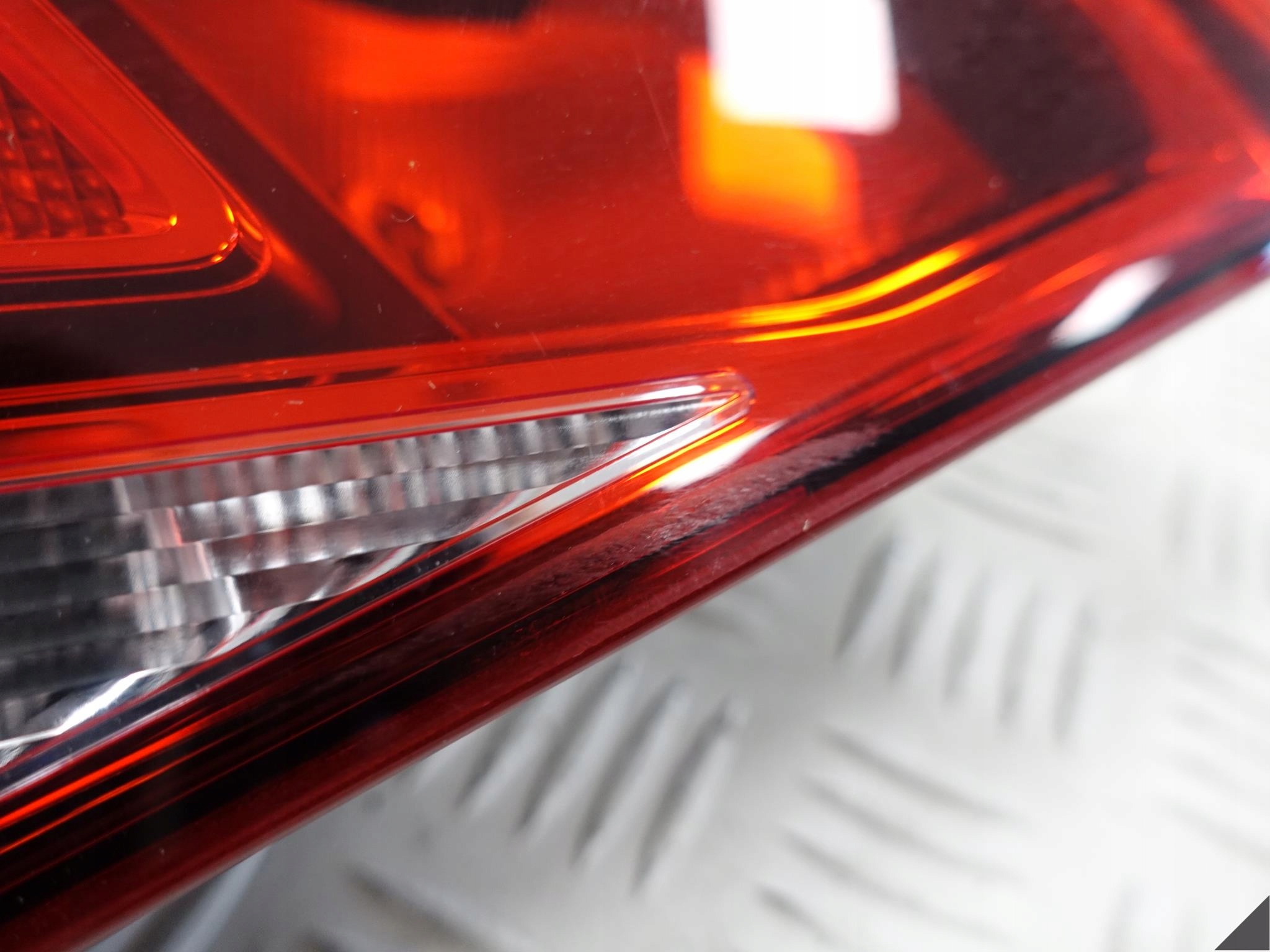AUDI A3 8V4 LIFT 17- SPORTBACK KLAPA LED LEWA TYŁ AUDI A3 8V4 LIFT 17- SPORTBACK KLAPA LED LEWA TYŁ - obrazek 5