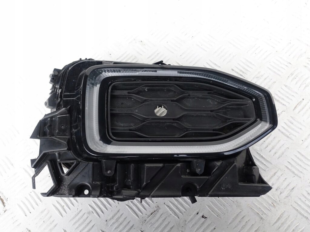 VW T-ROC LED DRL HALOGEN PRAWY 2GA941056 VW T-ROC LED DRL HALOGEN PRAWY 2GA941056