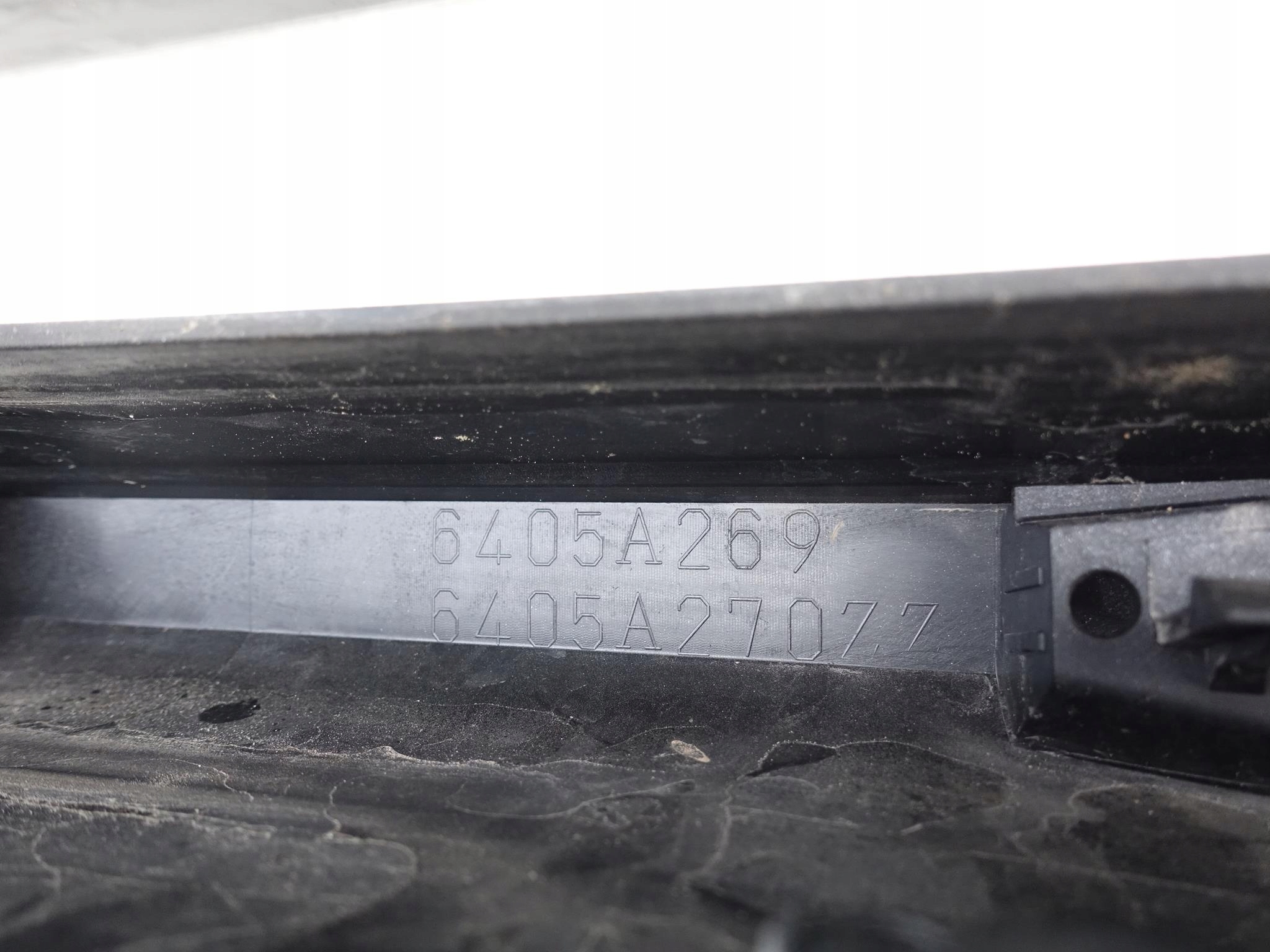 OUTLANDER III LIFT 18-20 SPOILER DOKŁADKA ZDERZAK OUTLANDER III LIFT 18-20 SPOILER DOKŁADKA ZDERZAK - obrazek 8