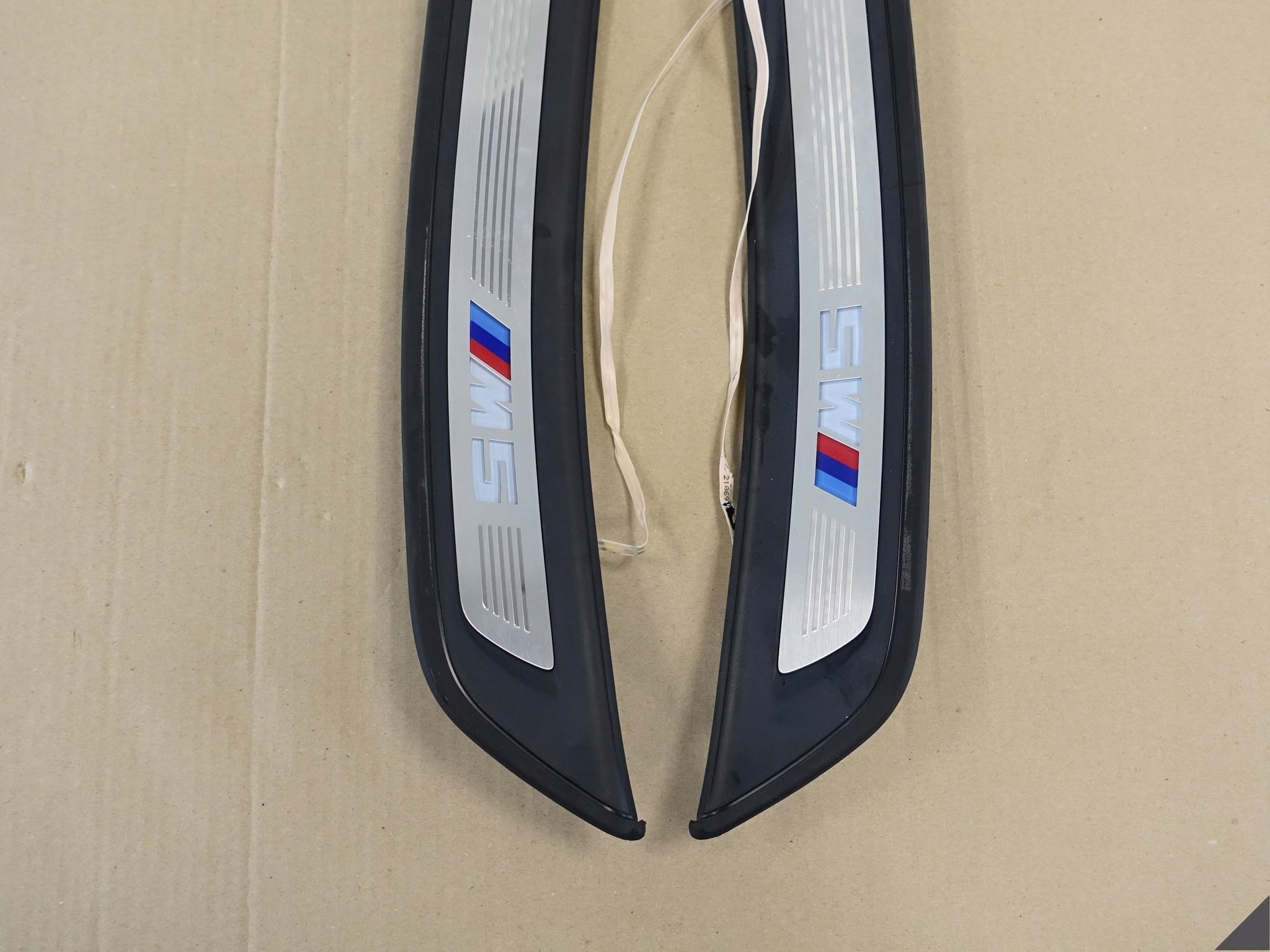 M5 F90 G30 M-POWER LISTWA PROGU PODŚWIETLANA TYŁ M5 F90 G30 M-POWER LISTWA PROGU PODŚWIETLANA TYŁ - obrazek 3