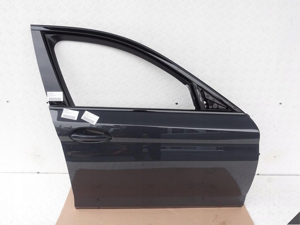 BMW M5 F90 M-POWER G30 G31 PRAWE PRZÓD KOLOR C17 BMW M5 F90 M-POWER G30 G31 PRAWE PRZÓD KOLOR C17