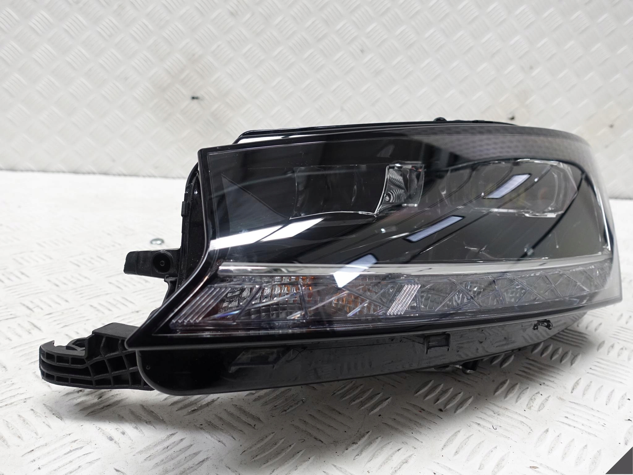SKODA FABIA 6V1 LIFT 18- FULL LED LEWA EUROPA KPL LAMPA SKODA FABIA 6V1 LIFT 18- FULL LED LEWA EUROPA KPL LAMPA - obrazek 2