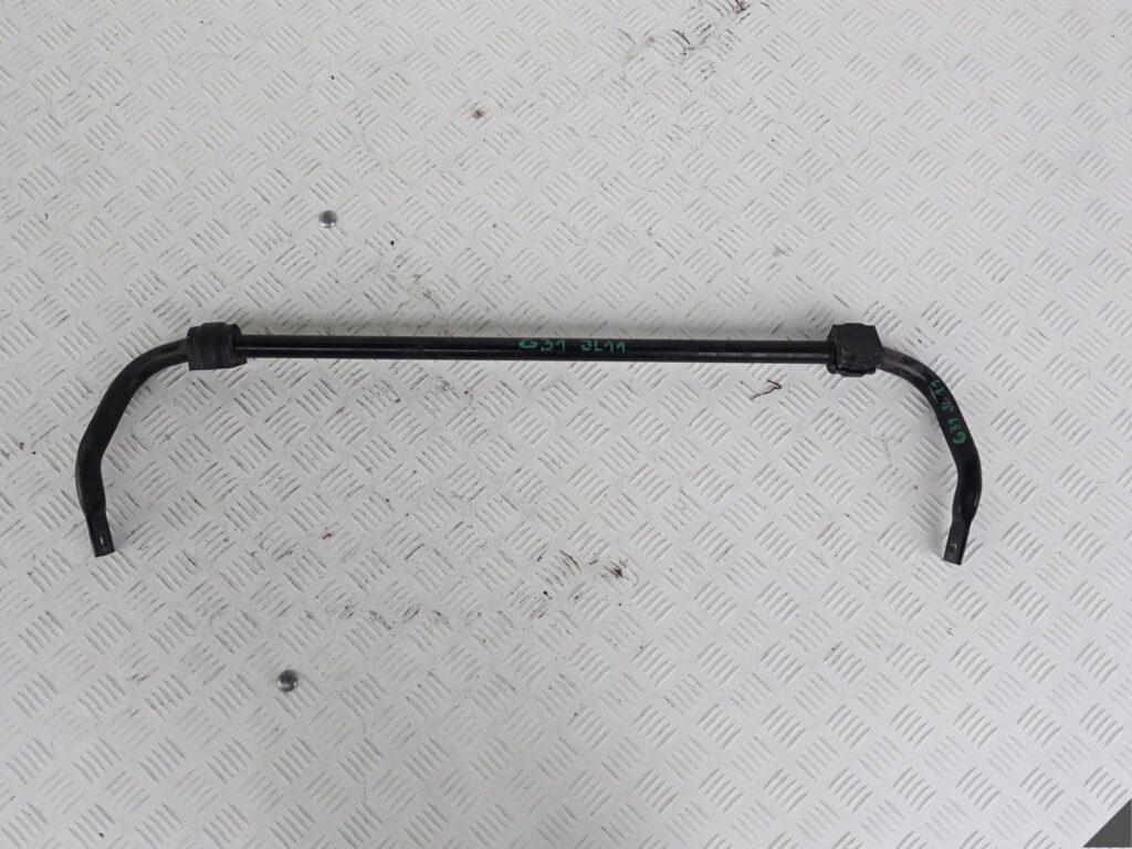 BMW 5 G31 KOMBI TOURING BELKA STABILIZATOR TYŁ