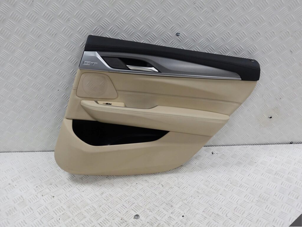 BMW 6 G32 GT TAPICERKA SKÓRA PRAWA TYŁ BMW 6 G32 GT TAPICERKA SKÓRA PRAWA TYŁ