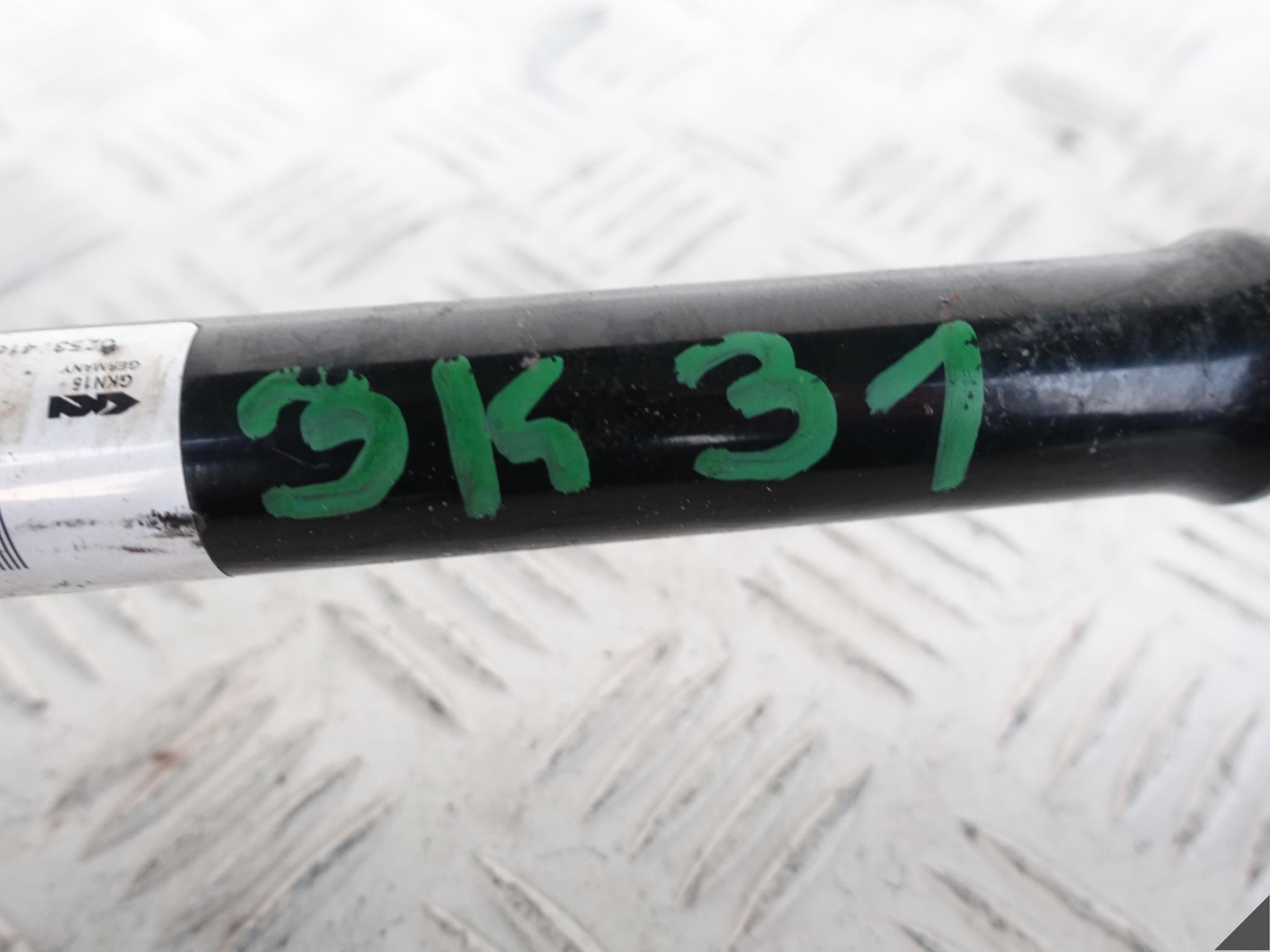 BMW F31 F30 F22 F23 F20 F21 PÓŁOŚ PRAWA TYŁ 27MM BMW F31 F30 F22 F23 F20 F21 PÓŁOŚ PRAWA TYŁ 27MM - obrazek 5