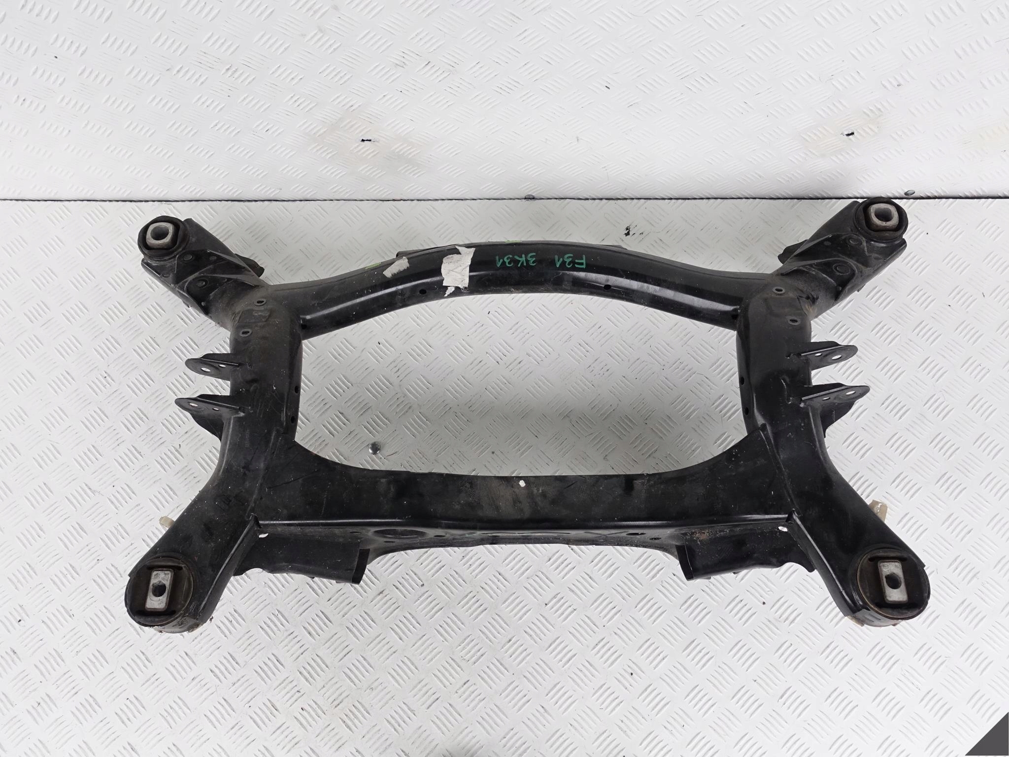 BMW F31 F33 F36 WÓZEK SANKI BELKA TYŁ 6792507 BMW F31 F33 F36 WÓZEK SANKI BELKA TYŁ 6792507 - obrazek 5