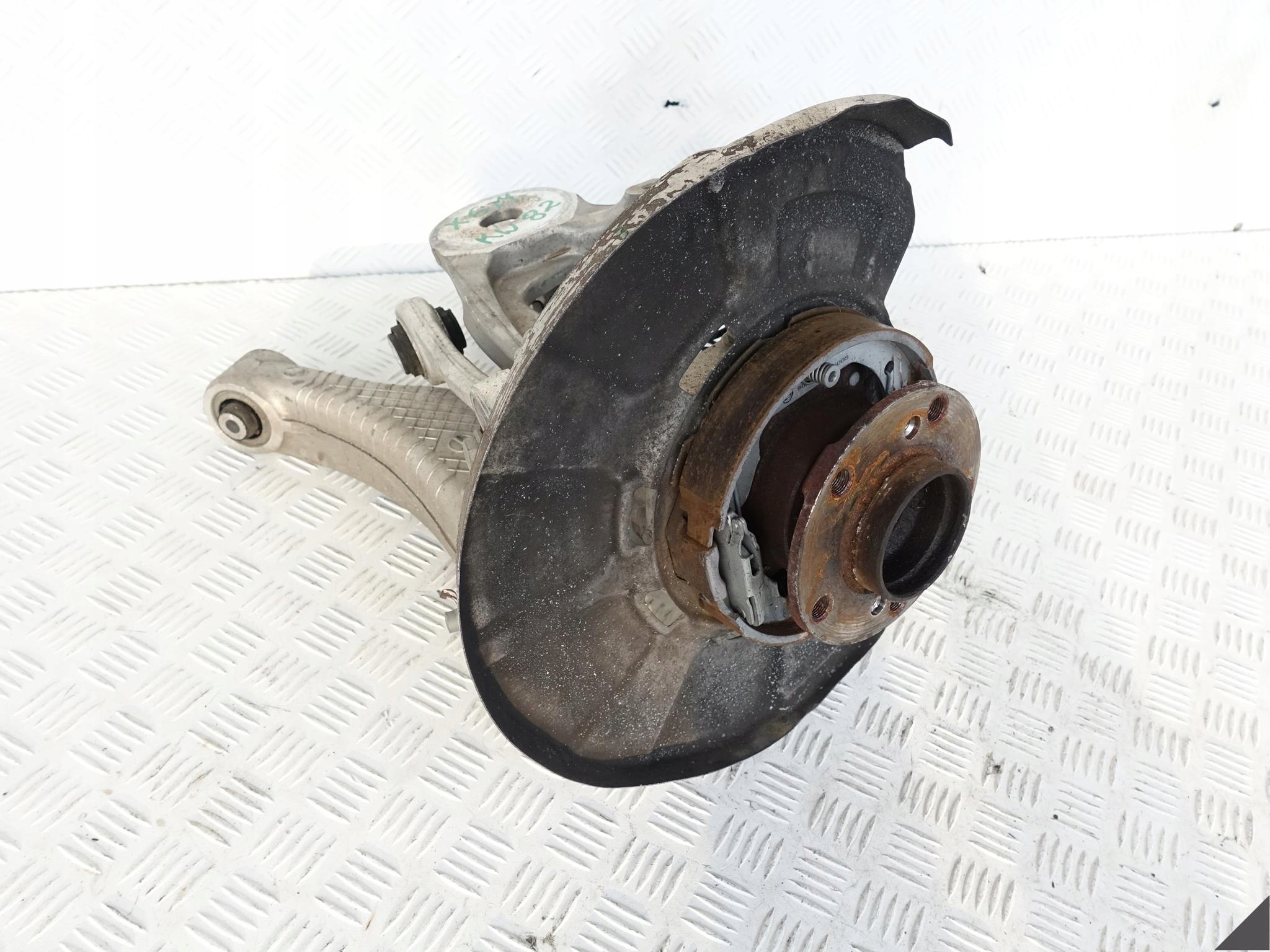 BMW X6M F86 X5M F85 ZWROTNICA WAHACZ LEWA TYŁ BMW X6M F86 X5M F85 ZWROTNICA WAHACZ LEWA TYŁ - obrazek 2