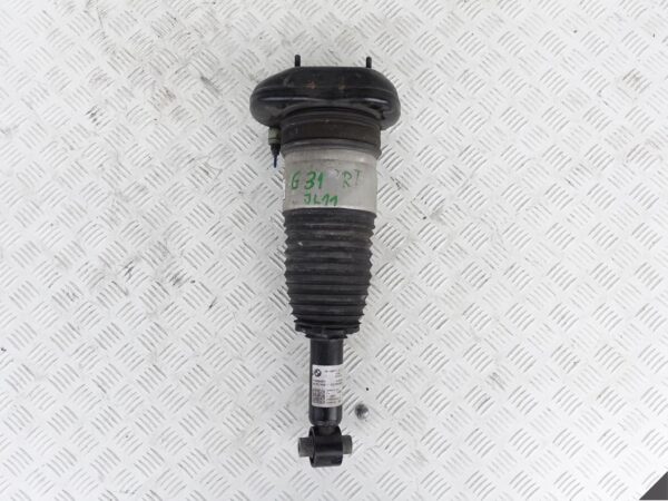 BMW 5 G31 G30  AMORTYZATOR PRAWY TYŁ 6882826 1865KM