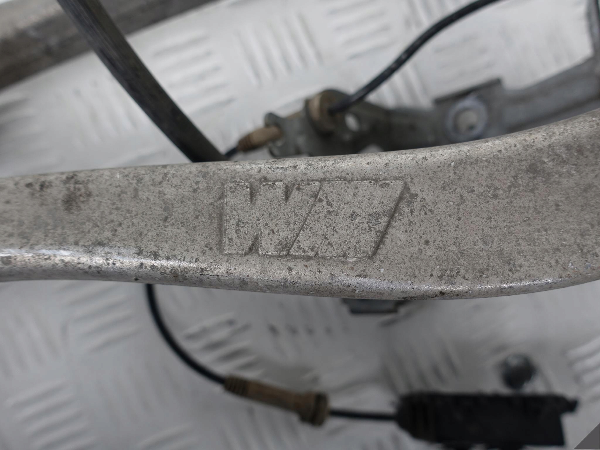 M3 F80 M4 F82 M2 F87 ZWROTNICA WAHACZ PRAWY PRZÓD M3 F80 M4 F82 M2 F87 ZWROTNICA WAHACZ PRAWY PRZÓD - obrazek 8