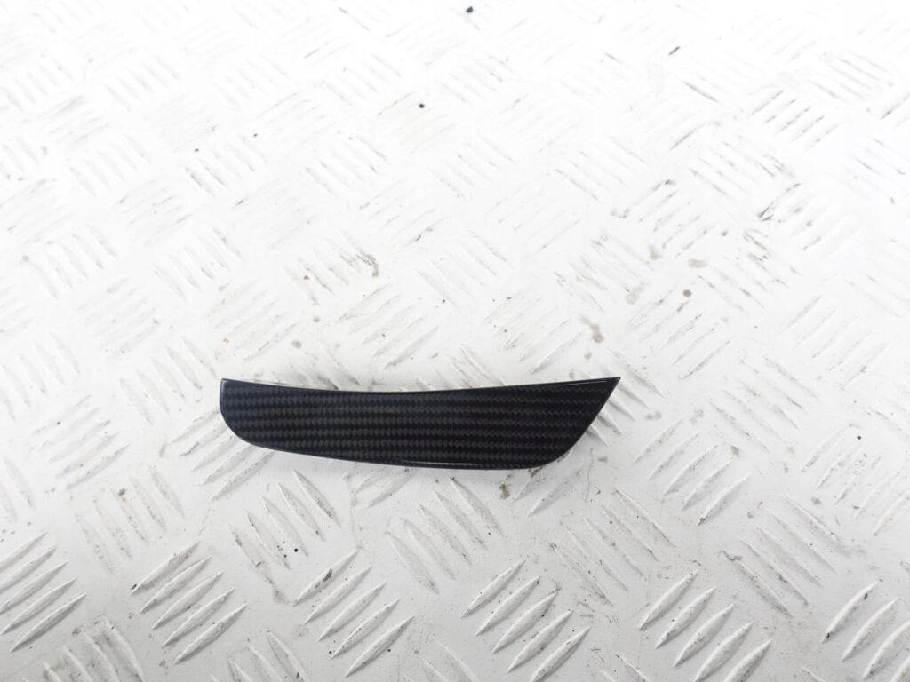BMW M3 M4 DTM LISTEWKA ZDERZAKA CARBON PRAWA PRZÓD BMW M3 M4 DTM LISTEWKA ZDERZAKA CARBON PRAWA PRZÓD